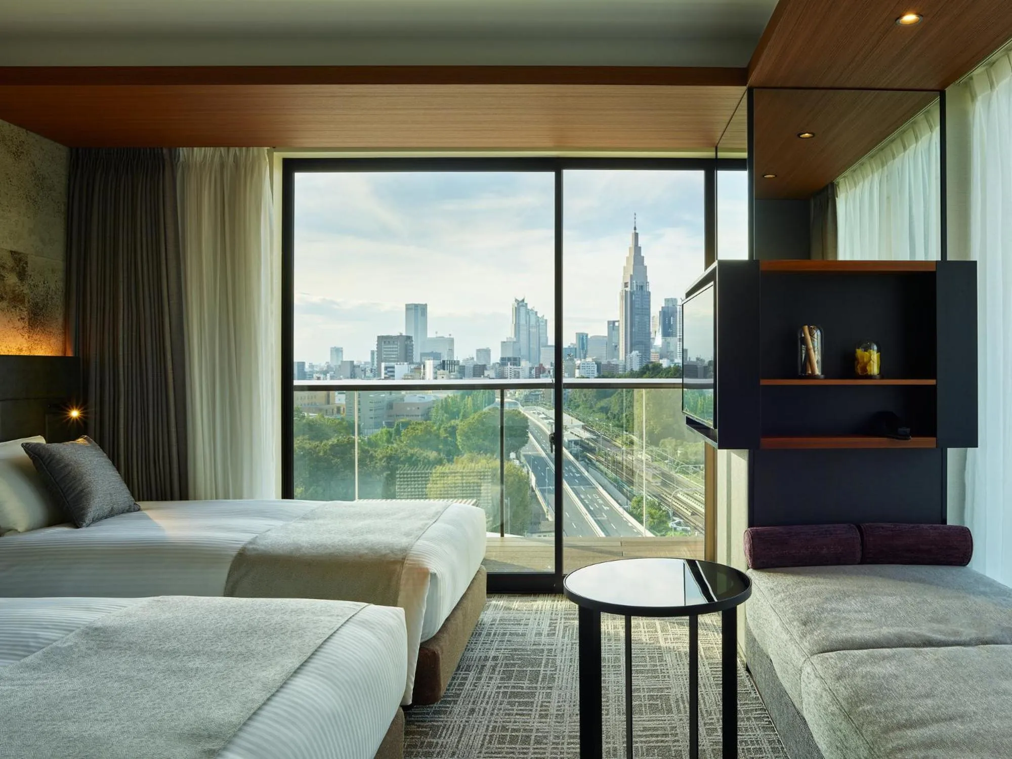 Superior Corner Twin for 3 people (with balcony) - single occupancy in Mitsui Garden Hotel Jingugaien Tokyo Premier