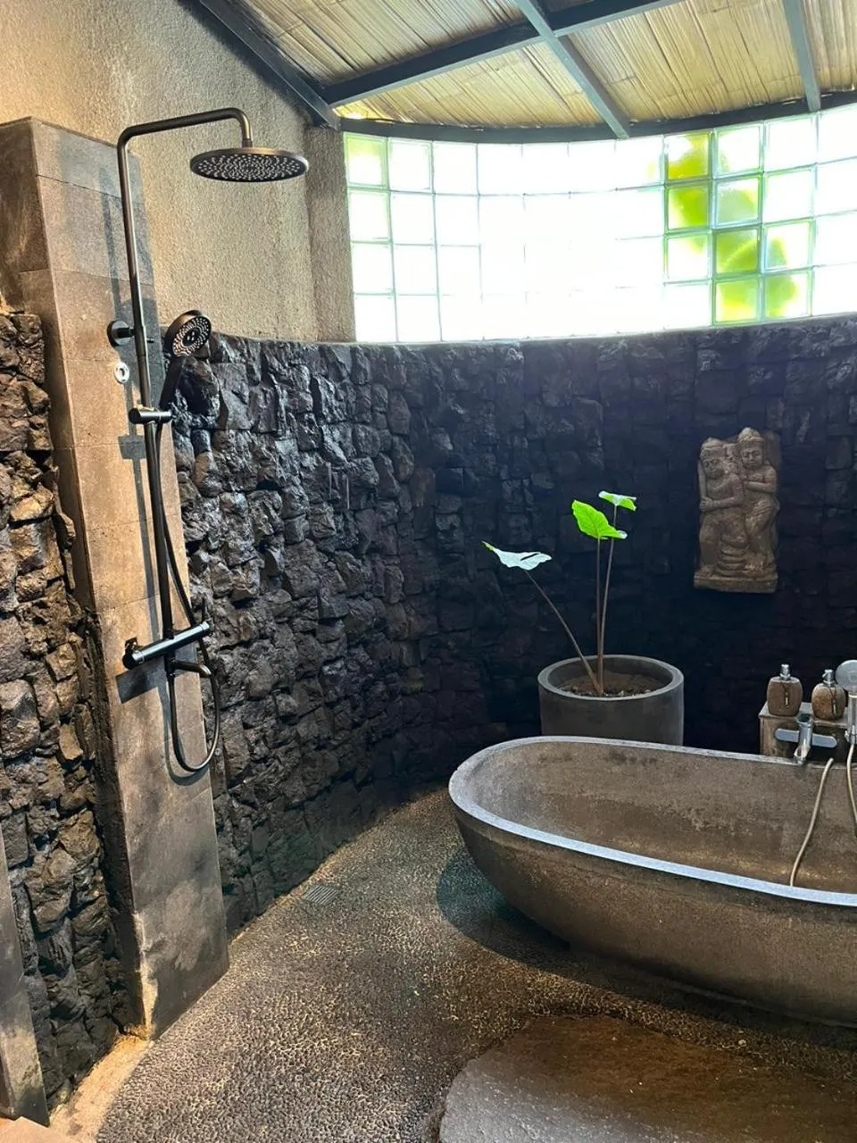 Shower in Abian Ayu Villa