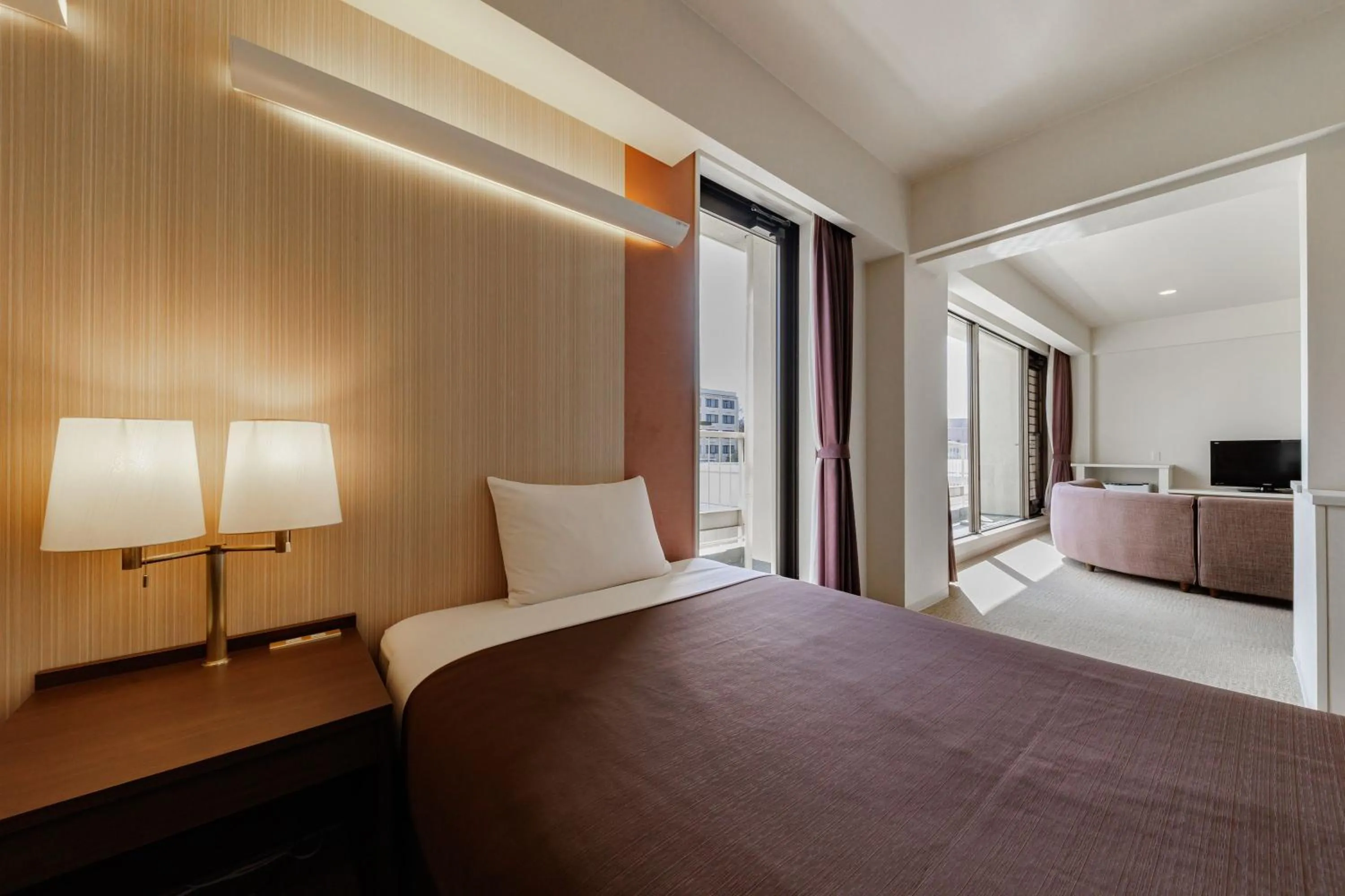 Bed in Spa Resort Hawaiians Hotel Hawaiians