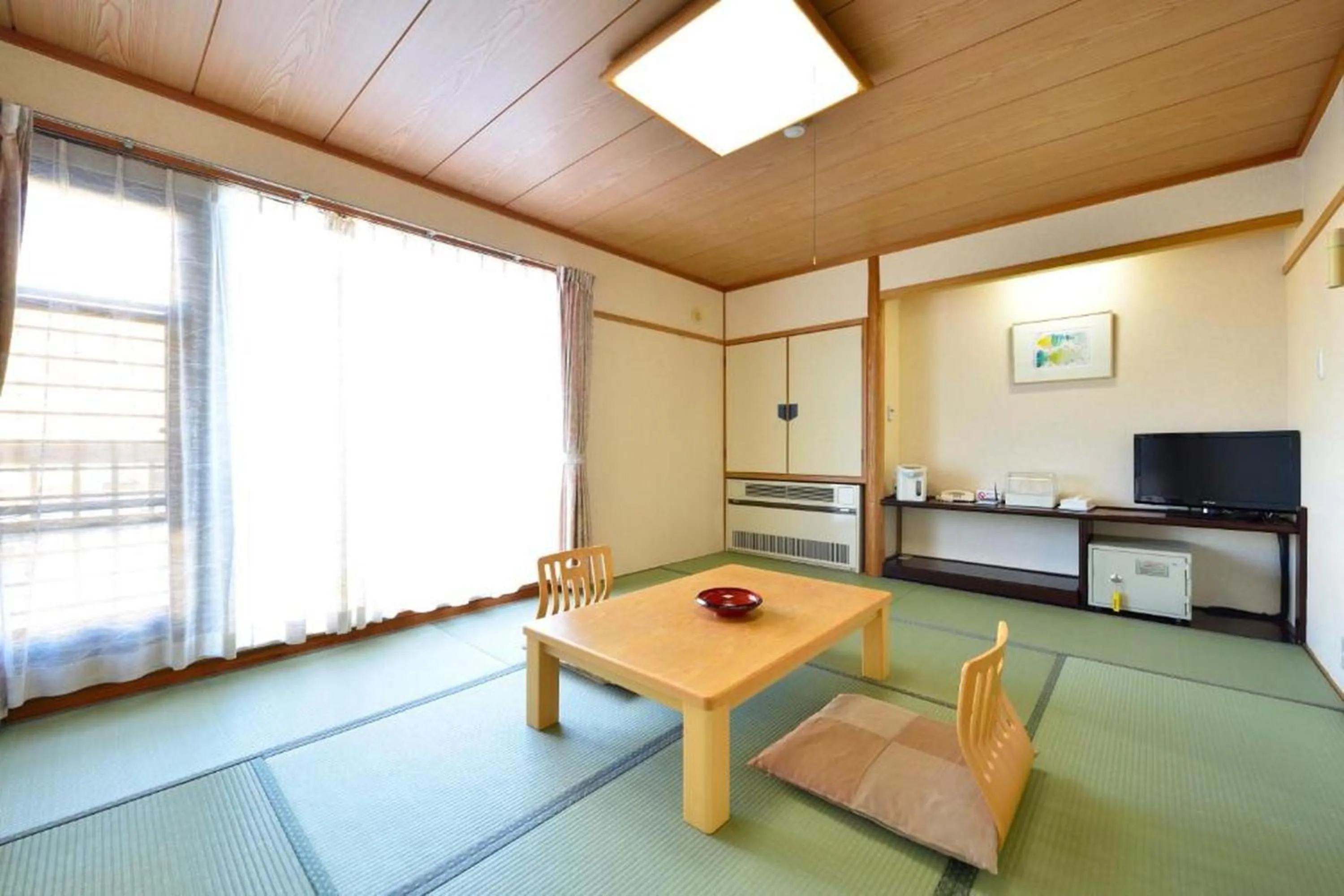 Photo of the whole room in Spa Resort Hawaiians Hotel Hawaiians