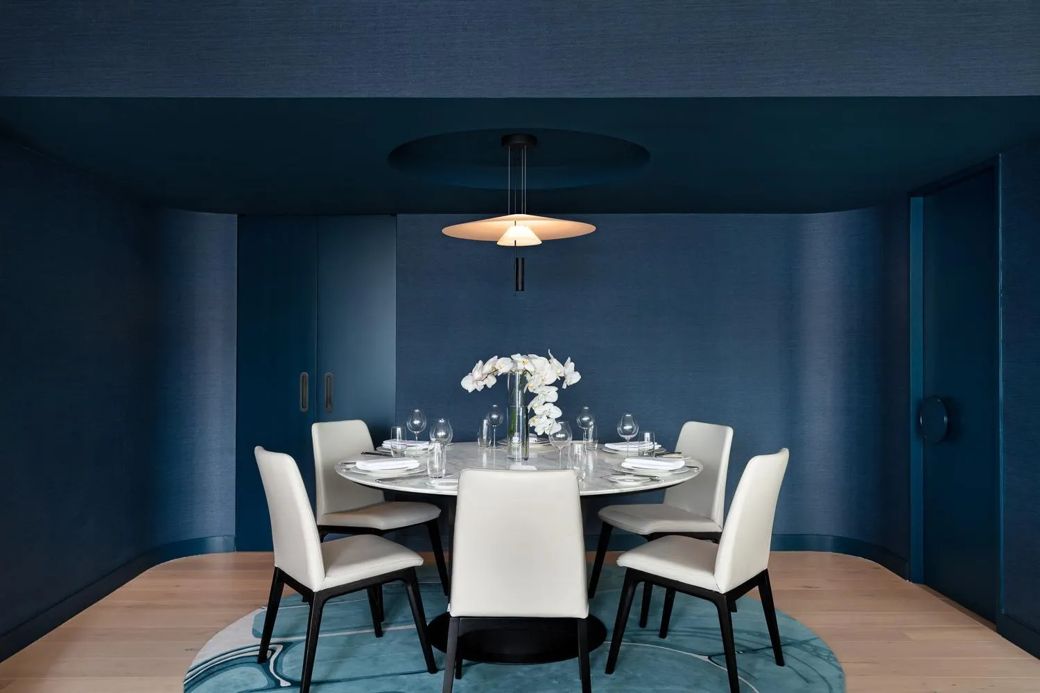 Living room in Hyatt Regency Sydney