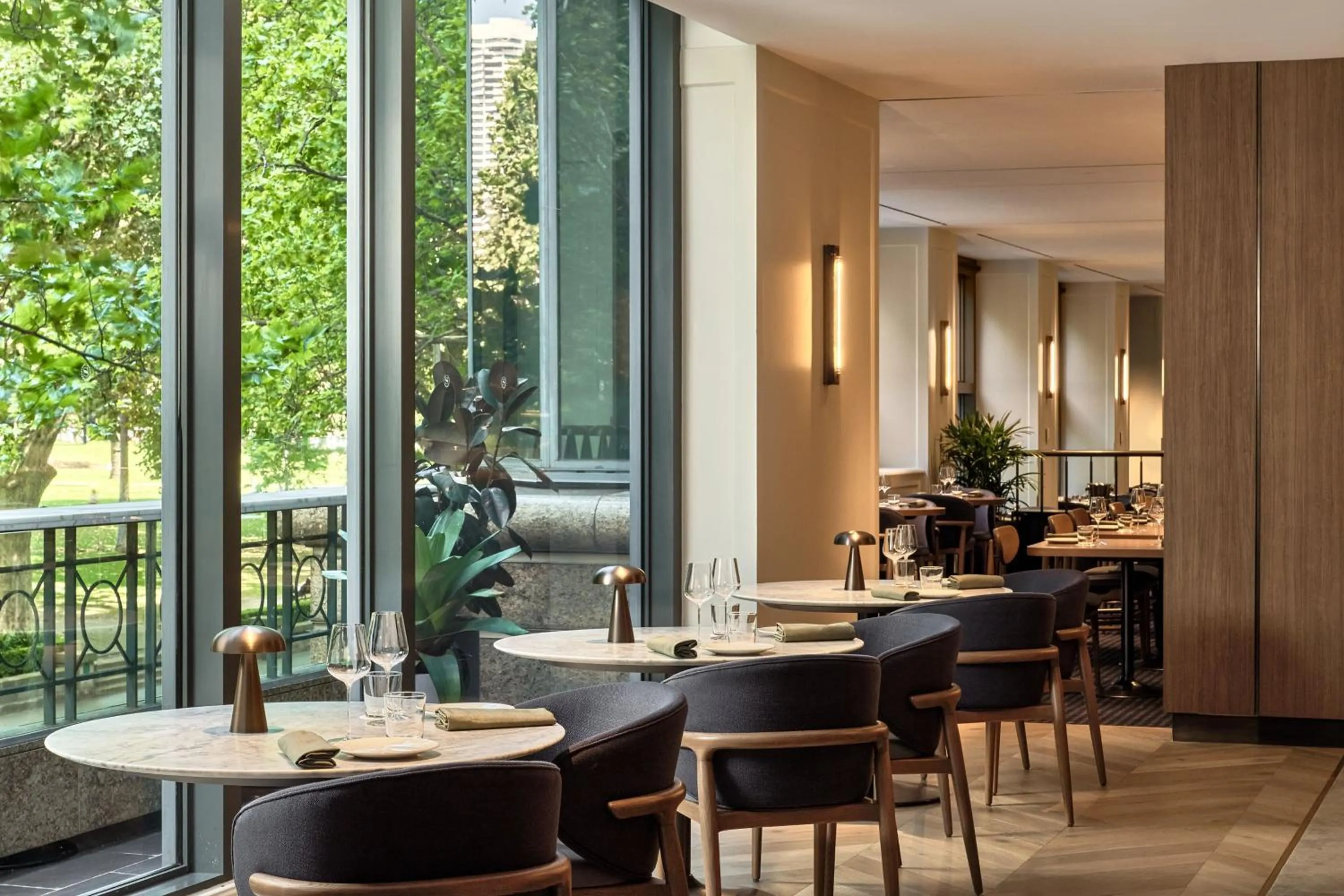 Lounge or bar in Sheraton Grand Sydney Hyde Park