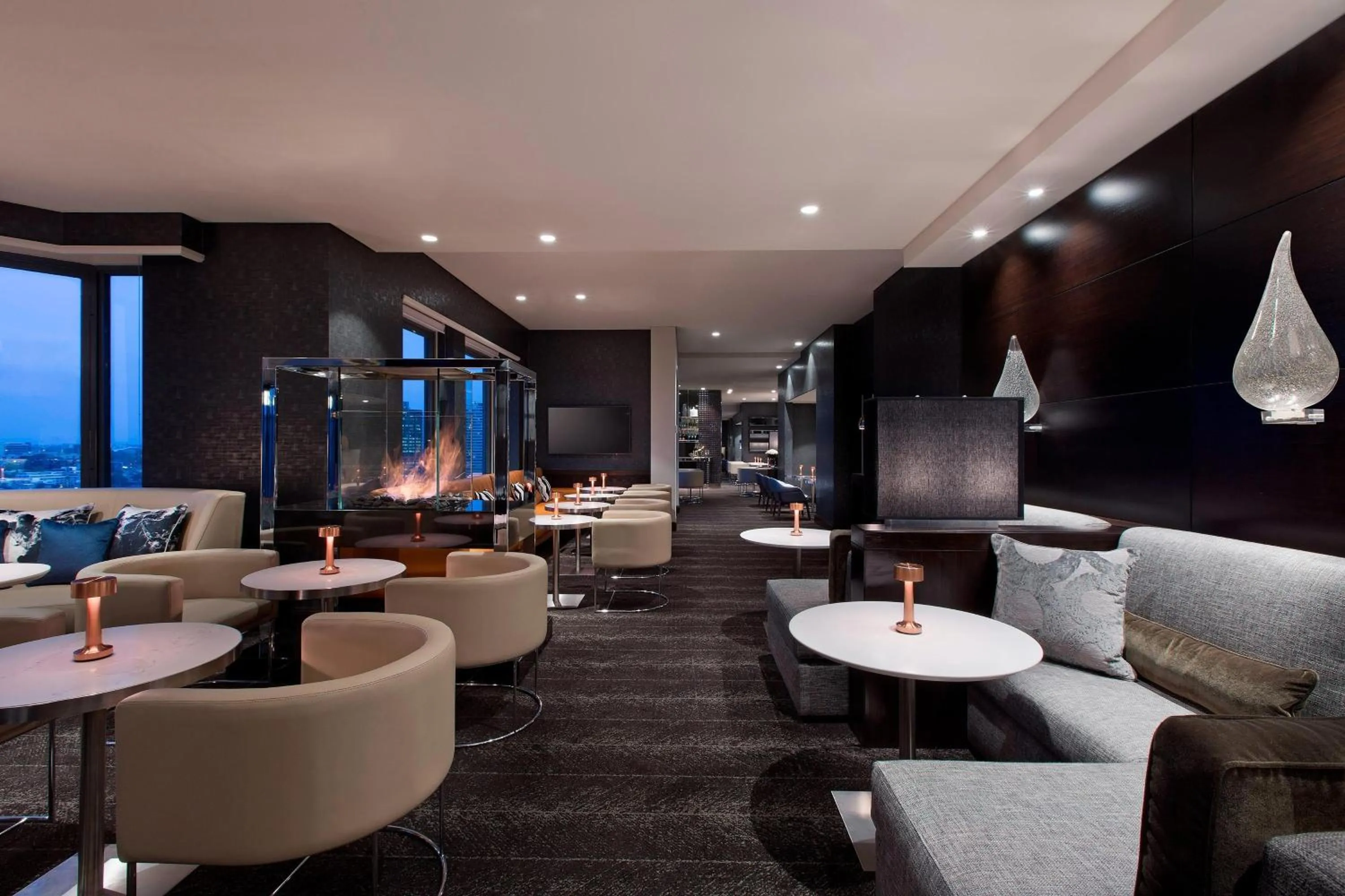 Lounge or bar in Sheraton Grand Sydney Hyde Park