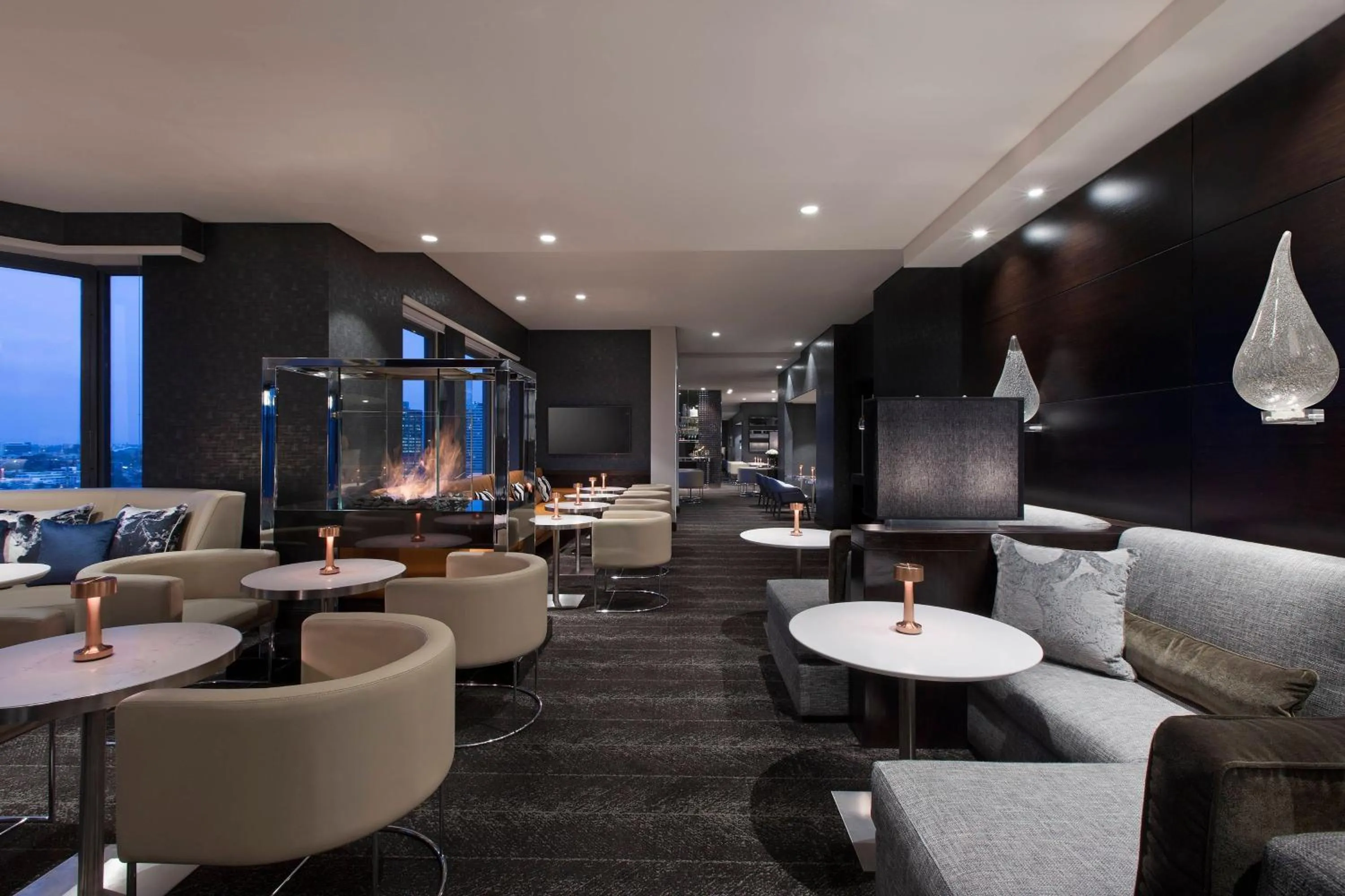 Lounge or bar in Sheraton Grand Sydney Hyde Park