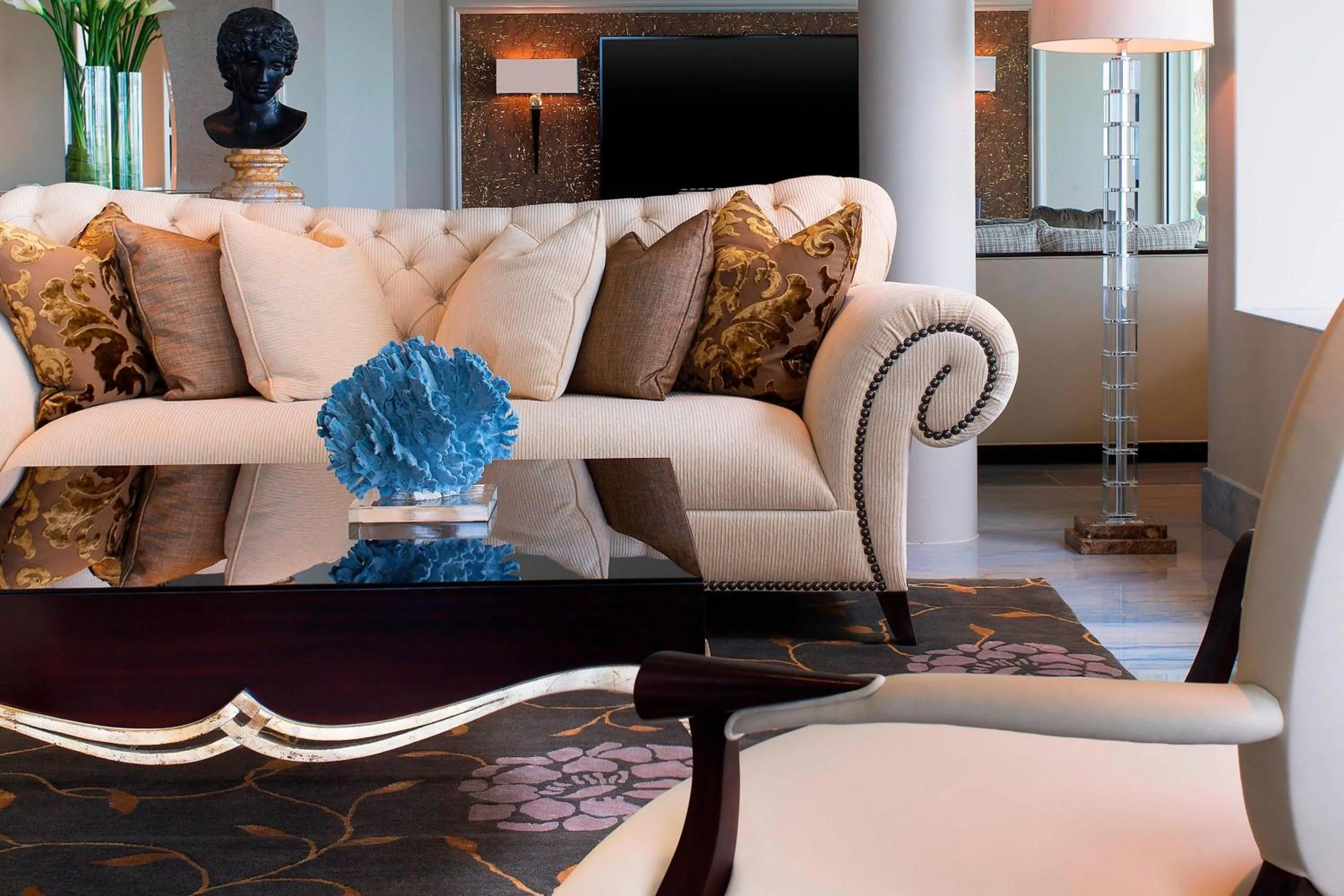 Living room in Sheraton Grand Mirage Resort Gold Coast