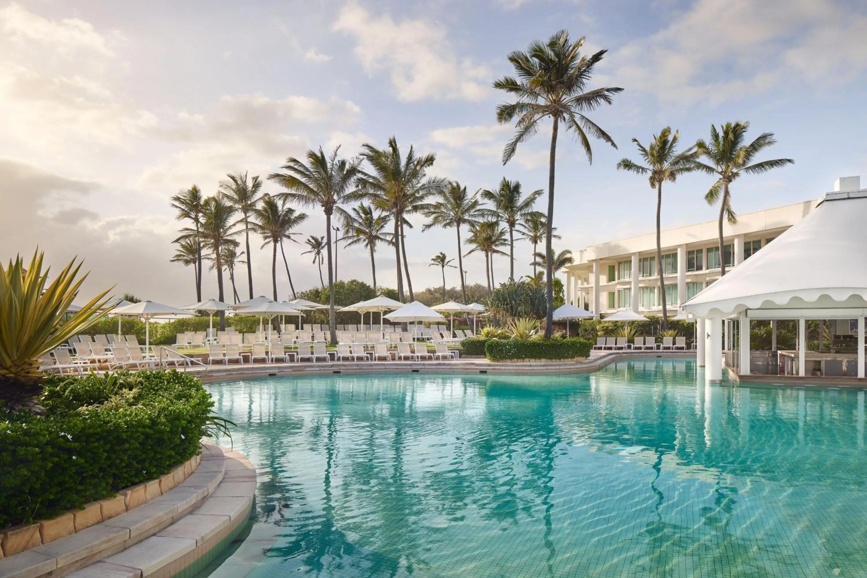 Swimming pool in Sheraton Grand Mirage Resort Gold Coast