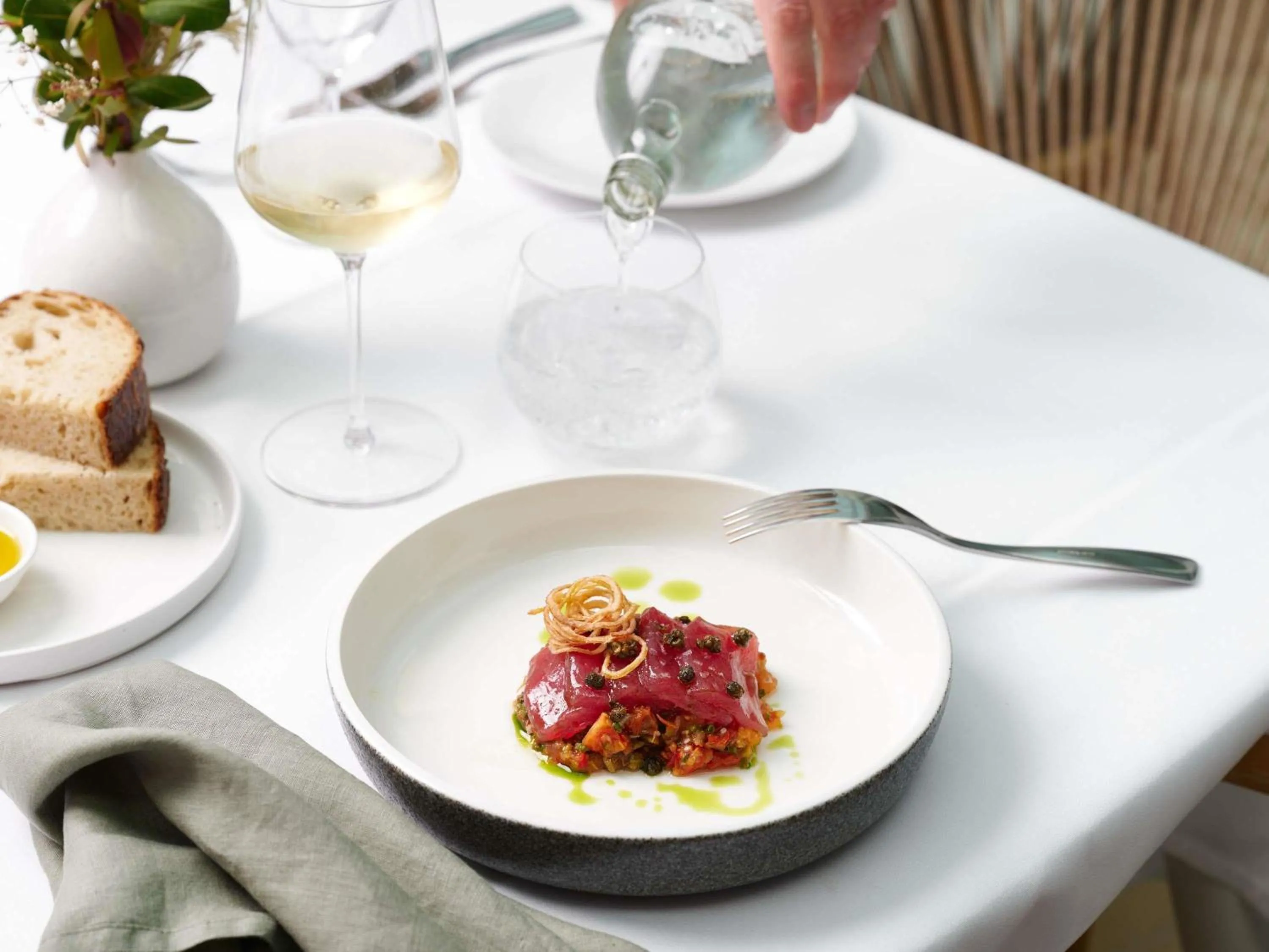 Restaurant/places to eat in Sofitel Noosa Pacific Resort