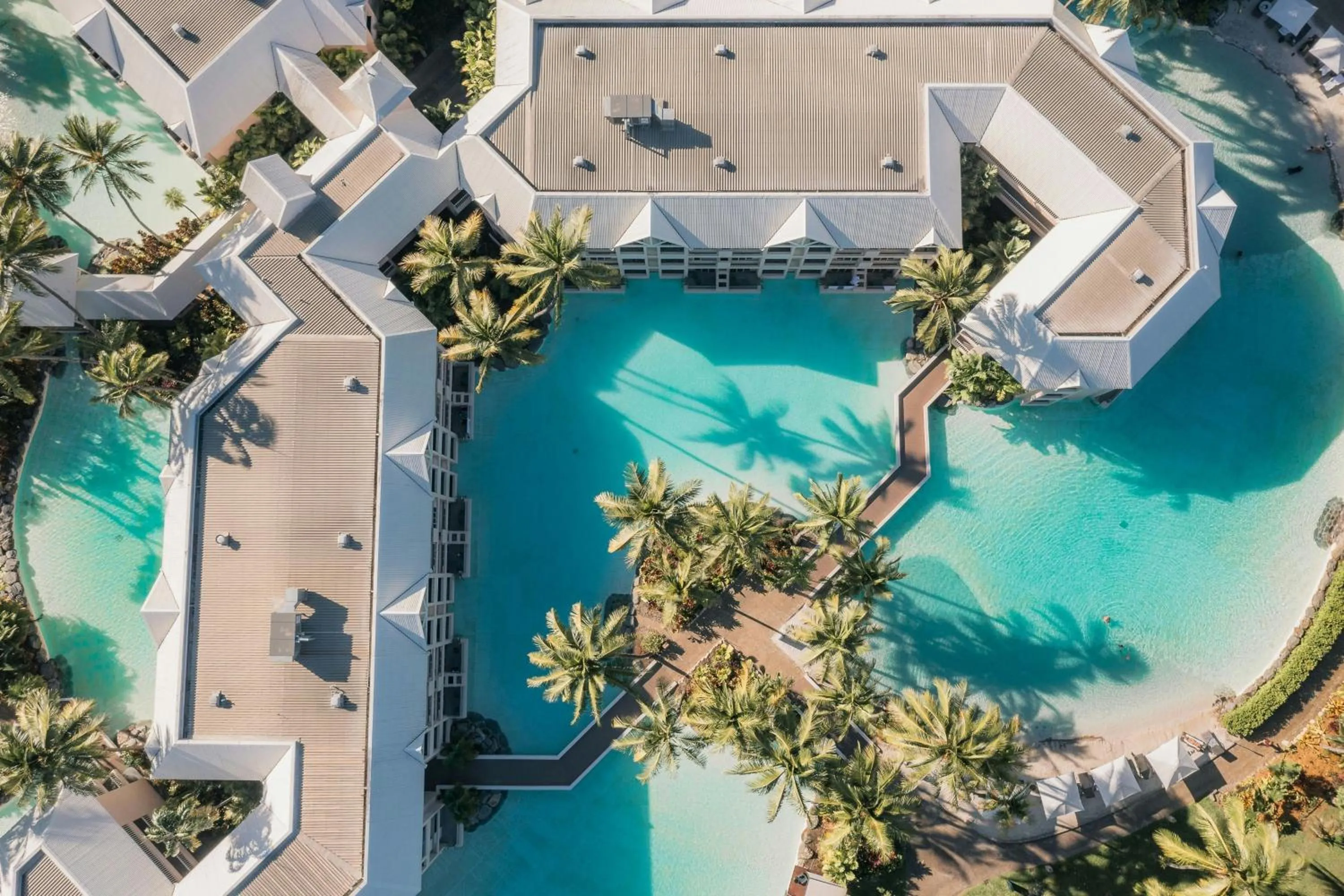 Swimming pool in Sheraton Grand Mirage Resort, Port Douglas
