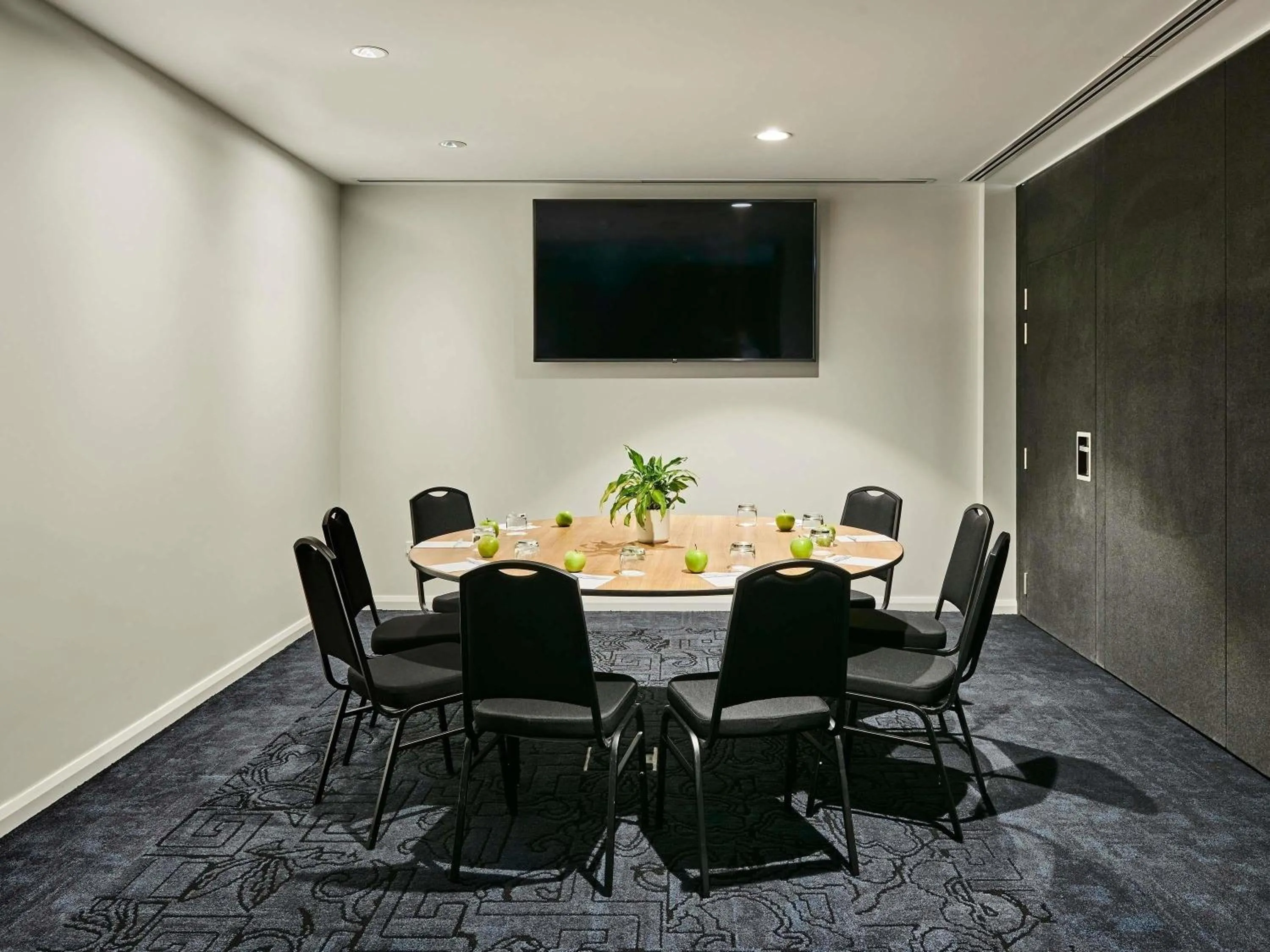Meeting/conference room in Novotel Geelong