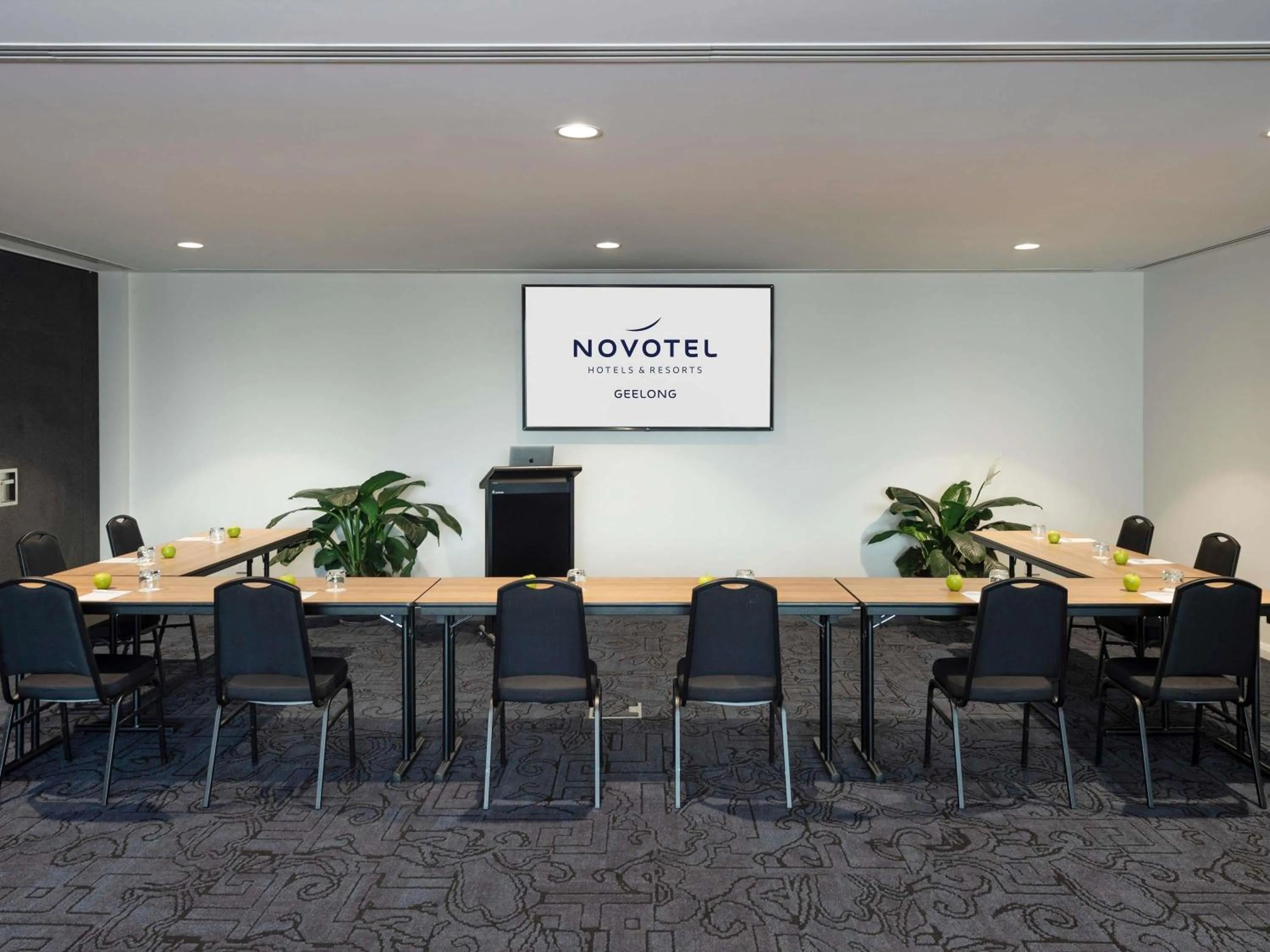 Business facilities in Novotel Geelong