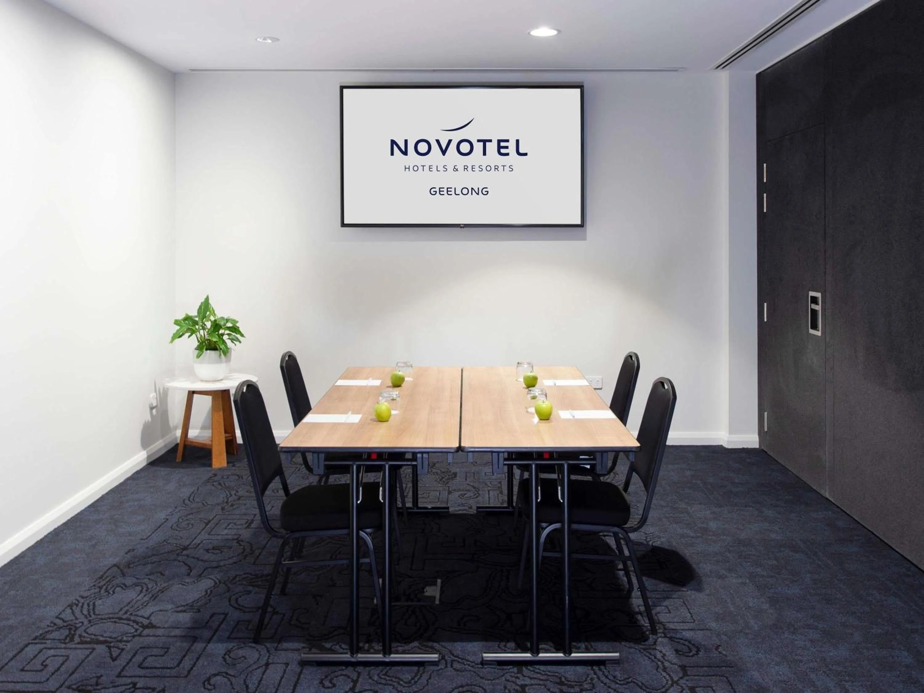 Business facilities in Novotel Geelong