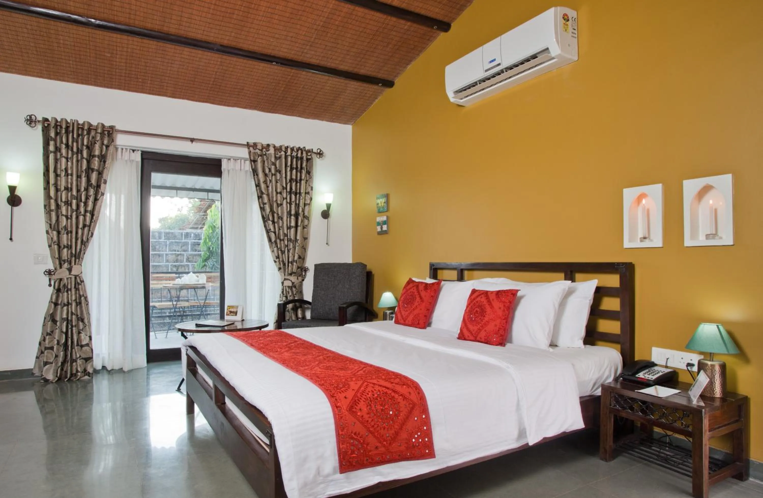 Bed in Club Mahindra Sasan Gir