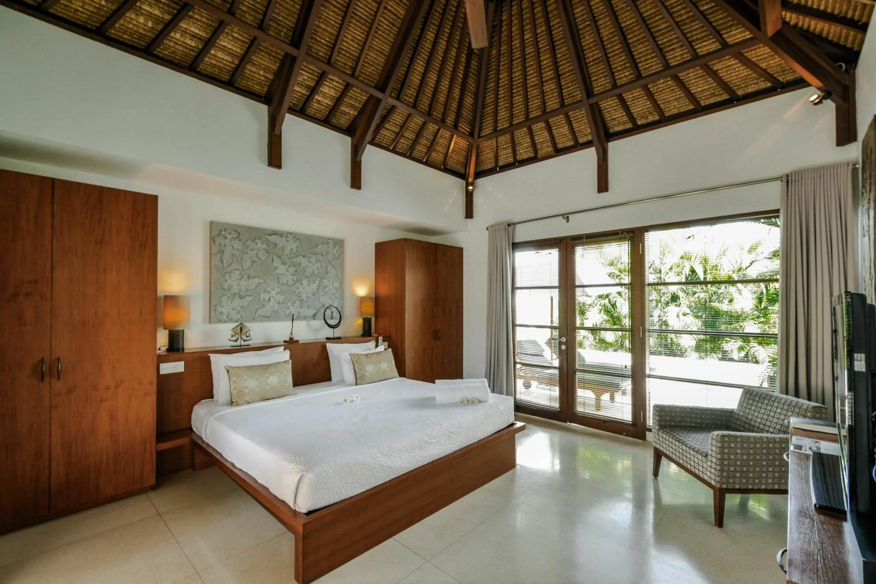 Bed in Villa Chocolat Seminyak