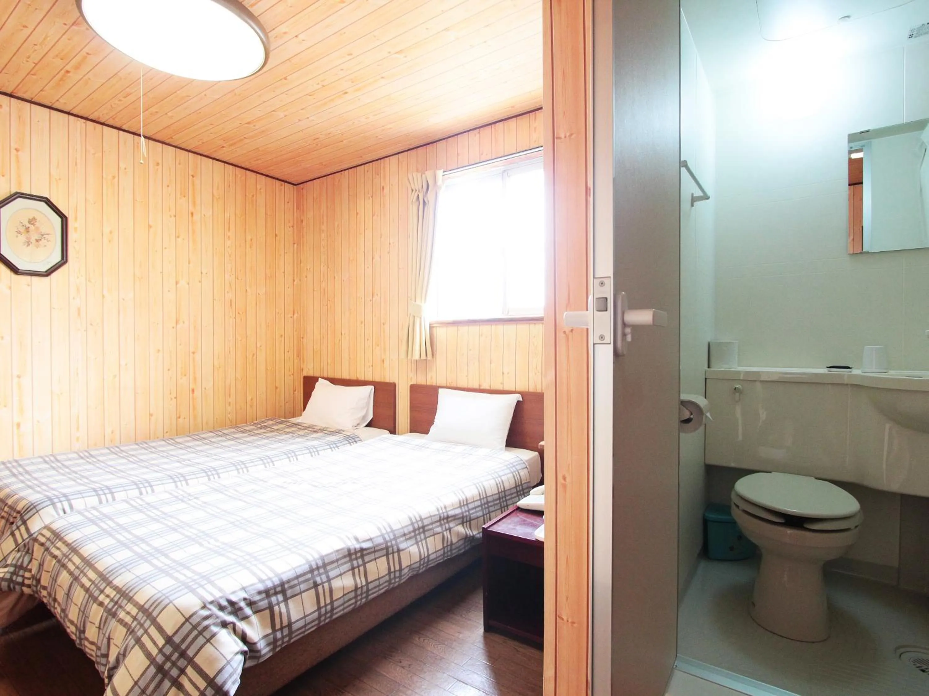 Photo of the whole room, Bed in Hotel Moc