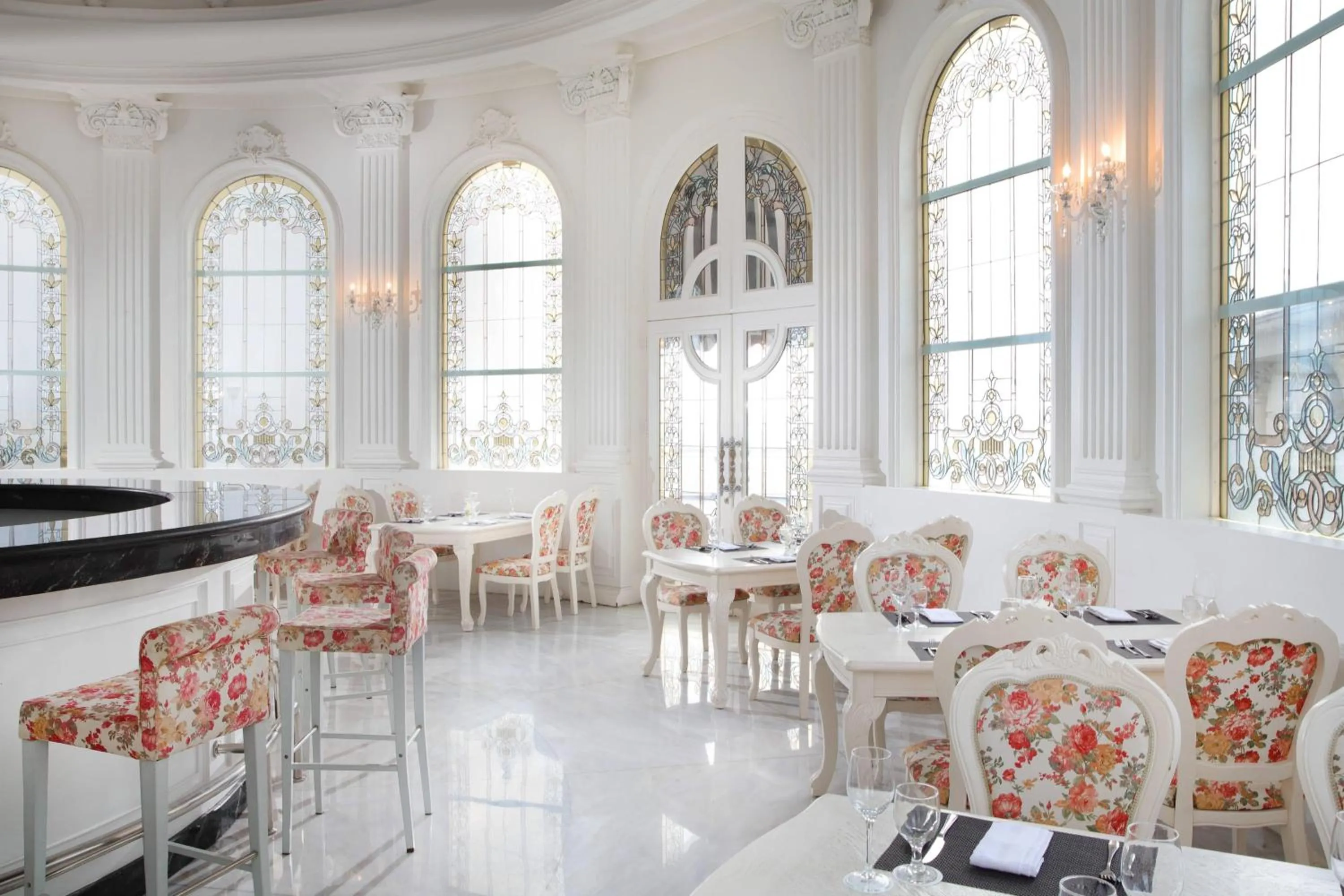 Meeting/conference room in Four Points by Sheraton Medan