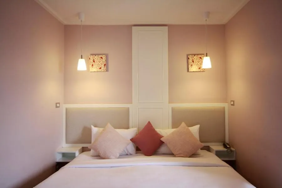 Bedroom, Bed in Hotel Alley