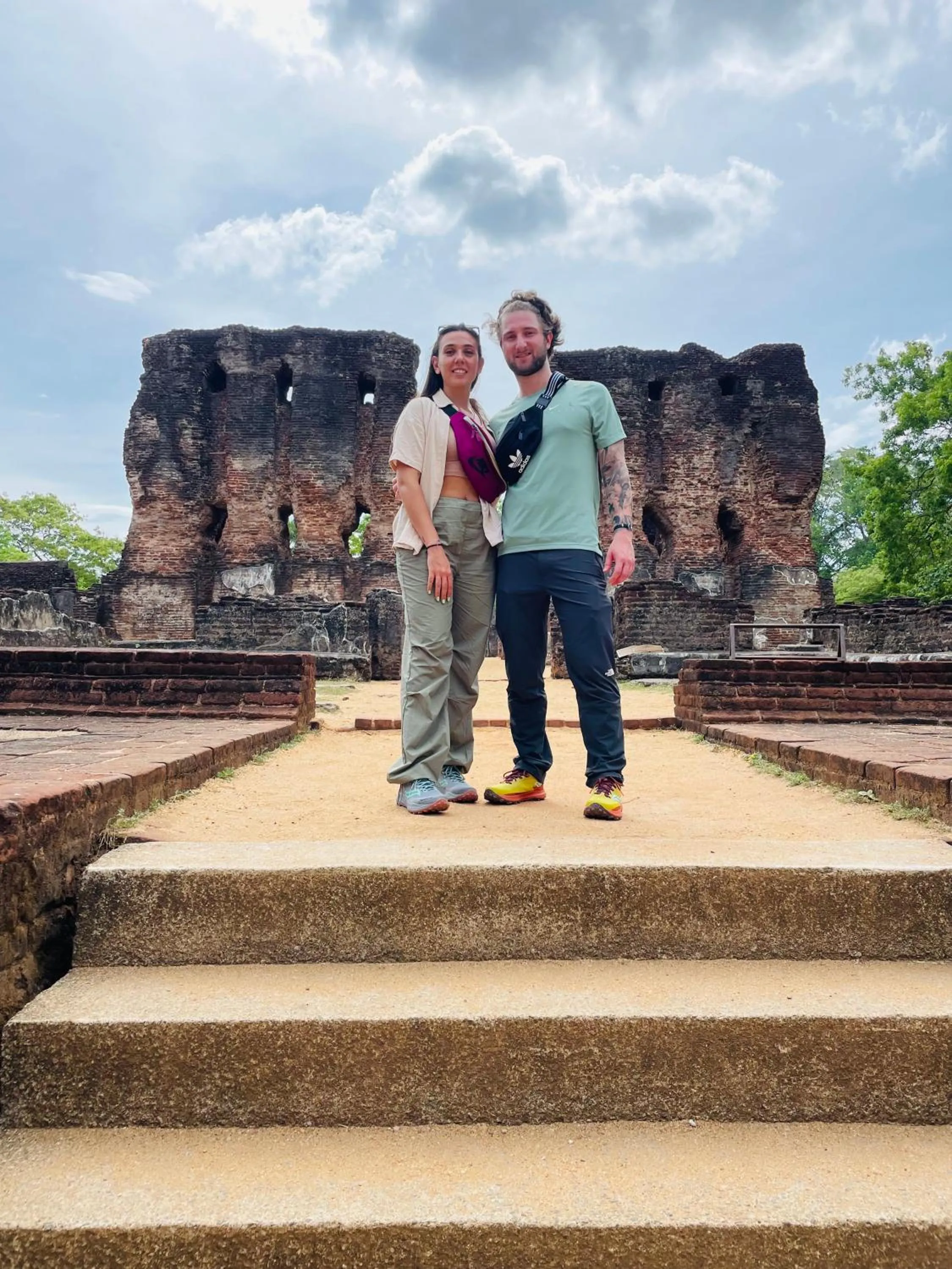 Guests in Divine Villa