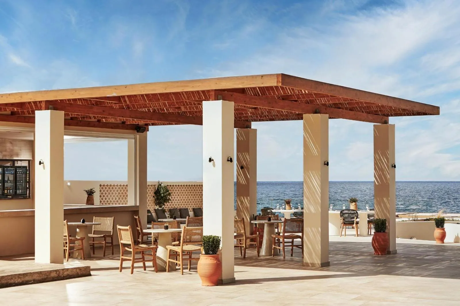 Restaurant/places to eat in Vasia Sea Retreat