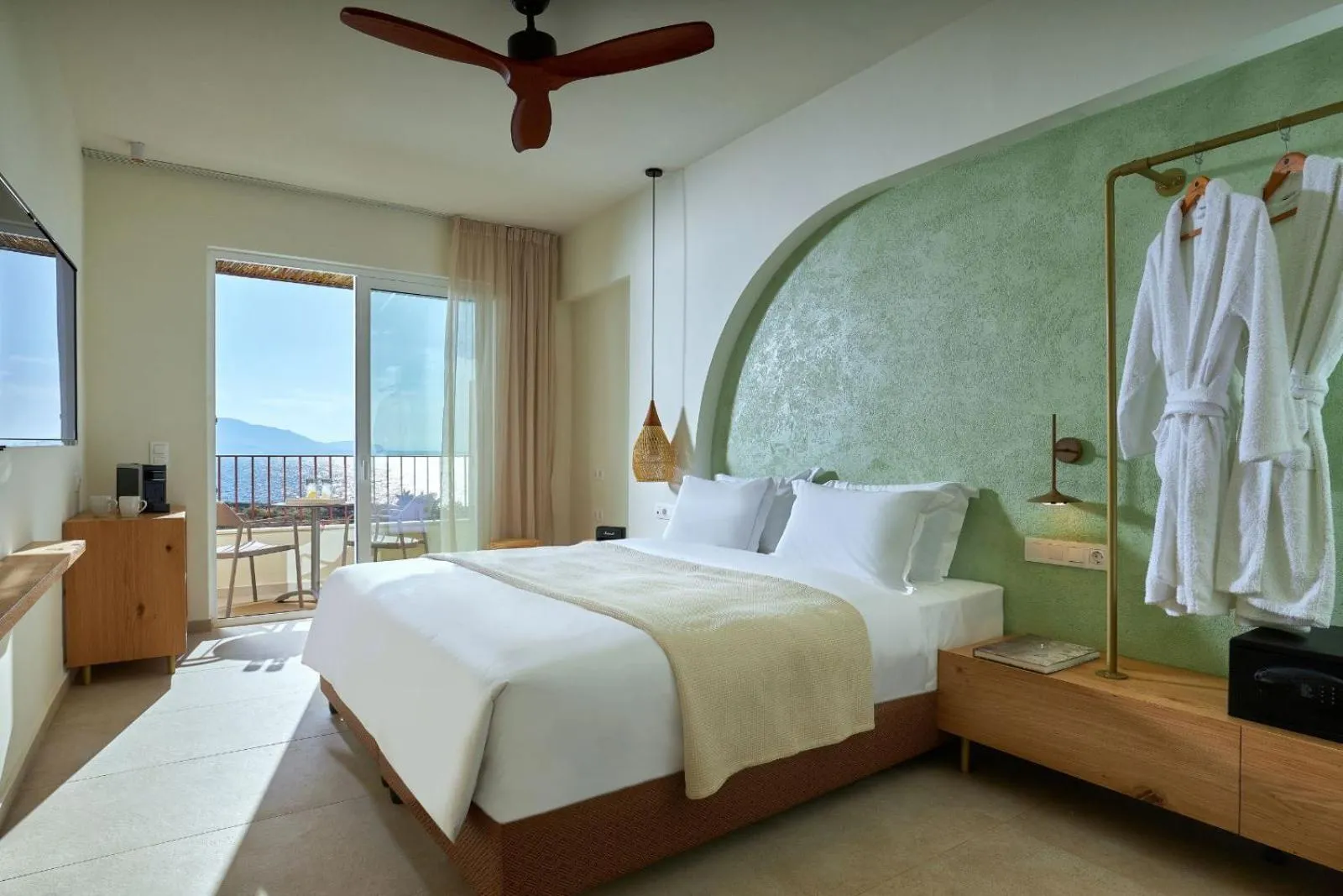 View (from property/room), Bed in Vasia Sea Retreat