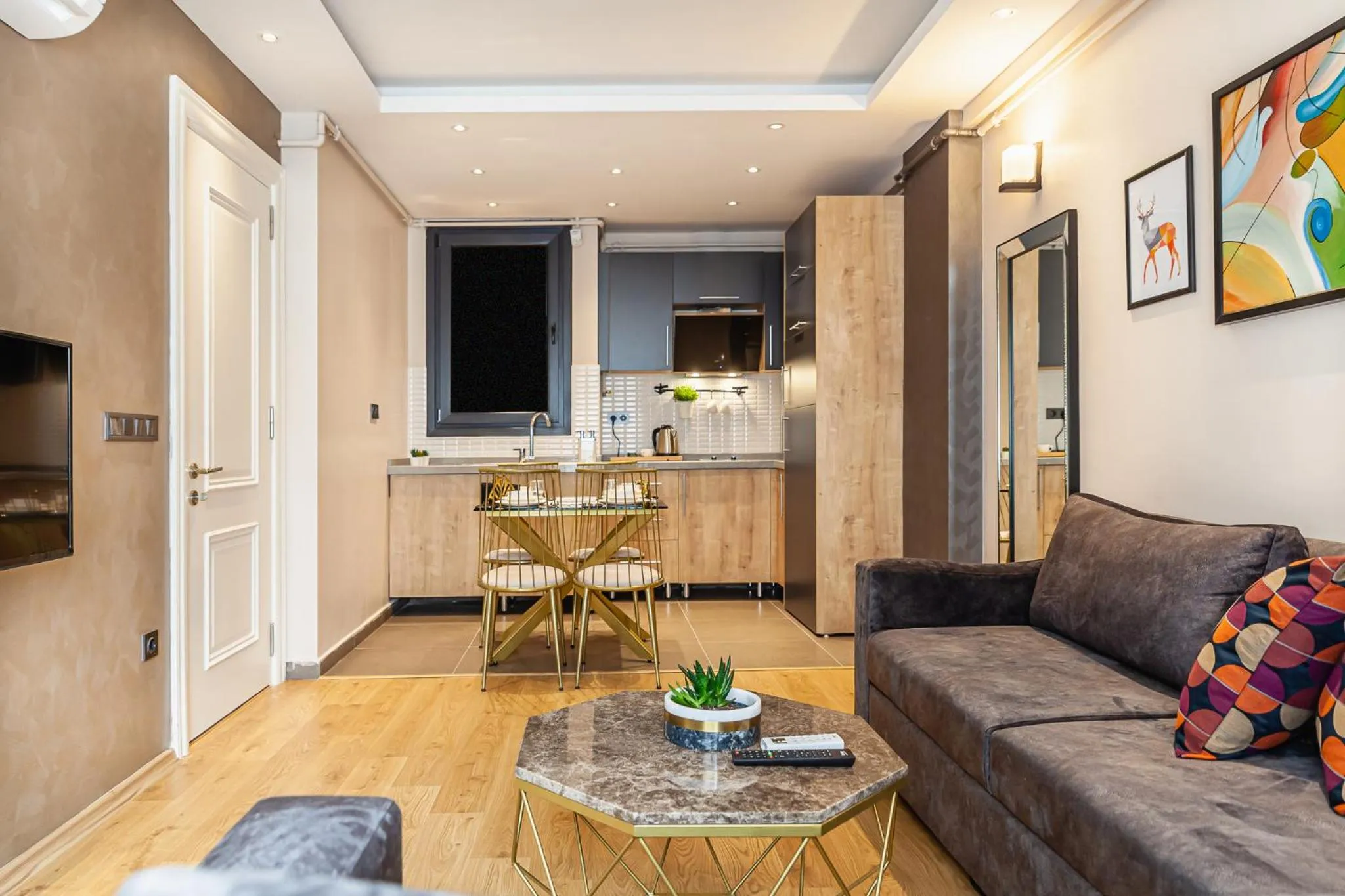 Kitchen or kitchenette in Norah Suites Hotel İstanbul