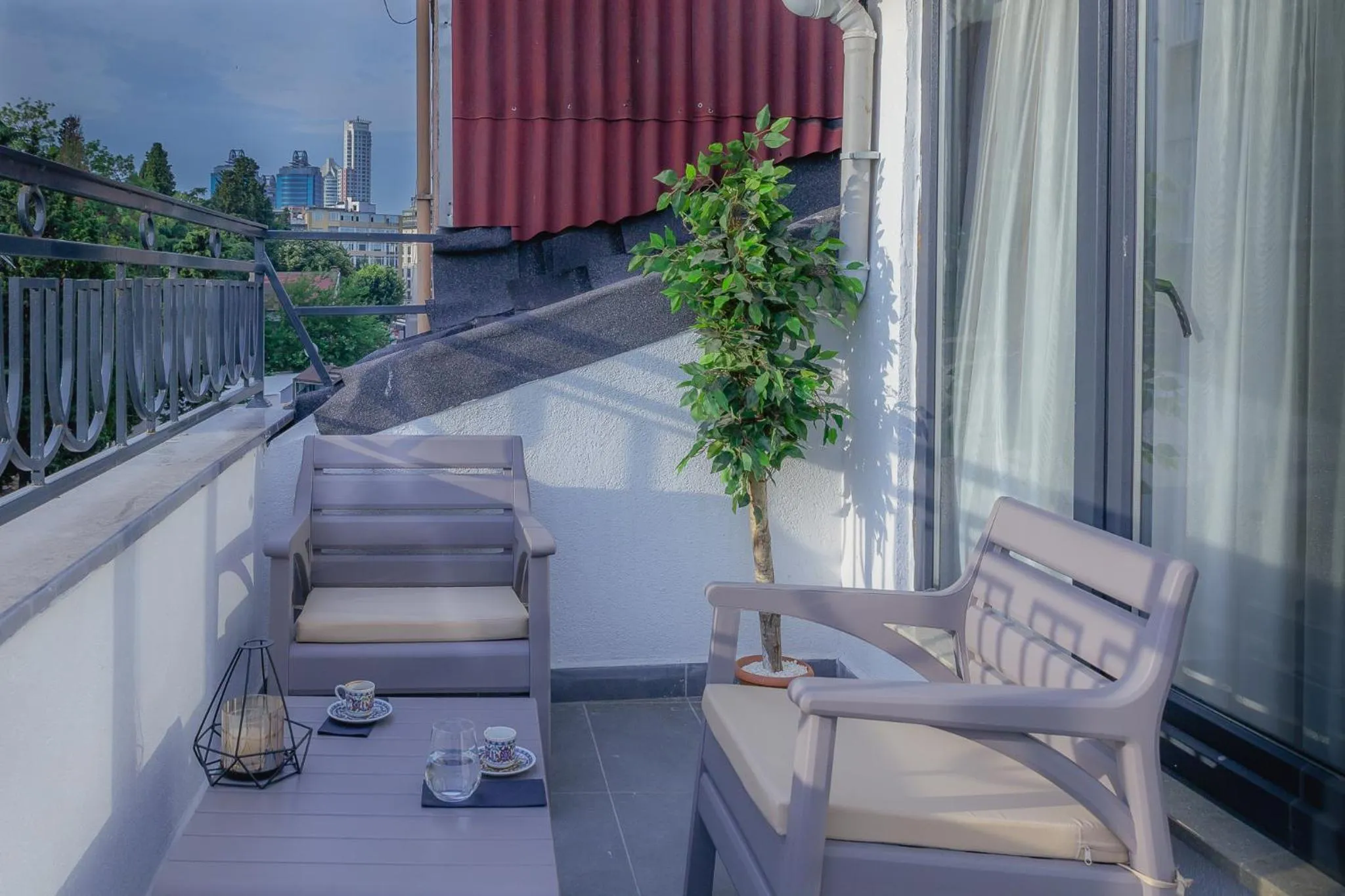 Balcony/Terrace in Norah Suites Hotel İstanbul