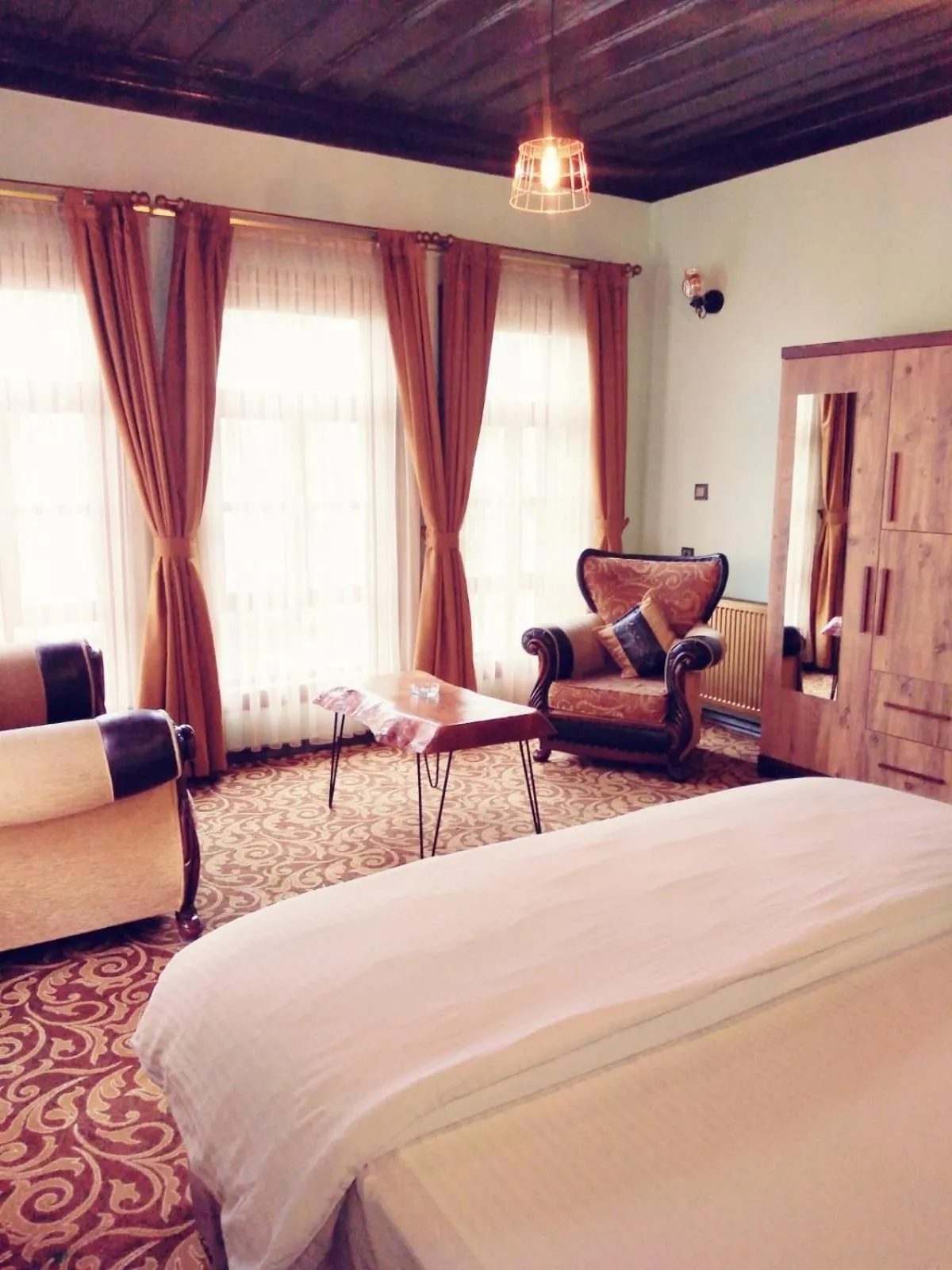 Bedroom in Kayıbeyi Hotel & Restaurant