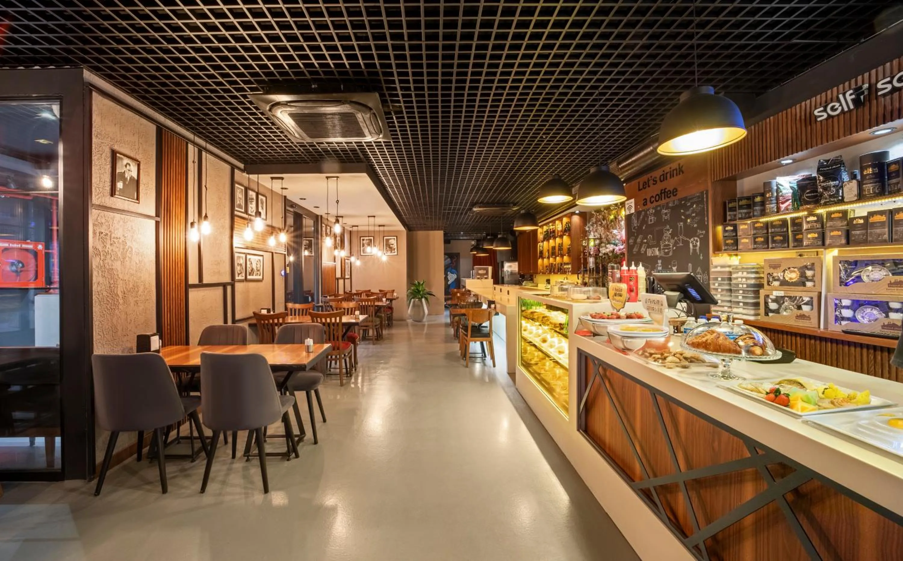 Lounge or bar in Orka Taksim Apart Hotel