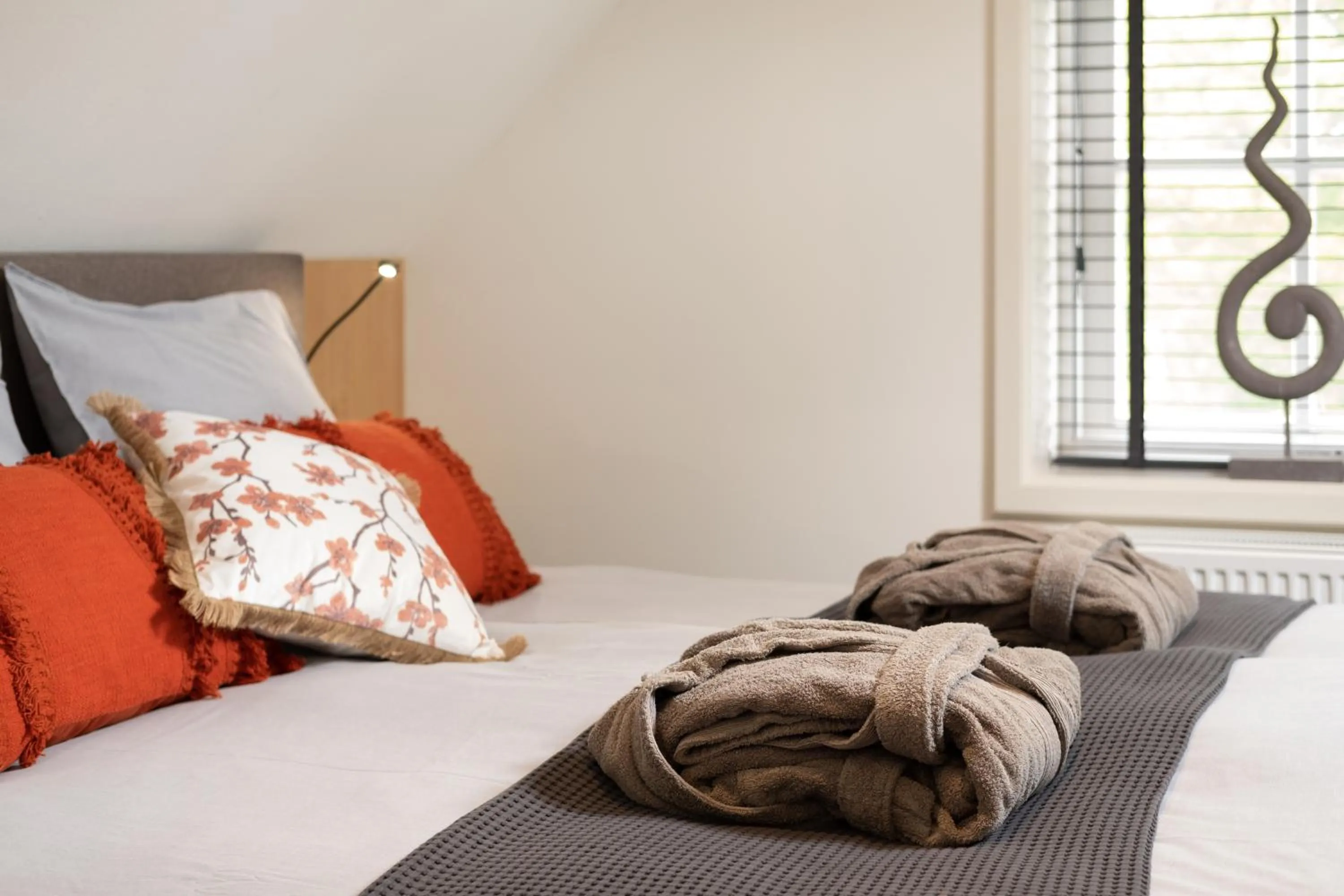 Bed in Bed & Breakfast De Heughte