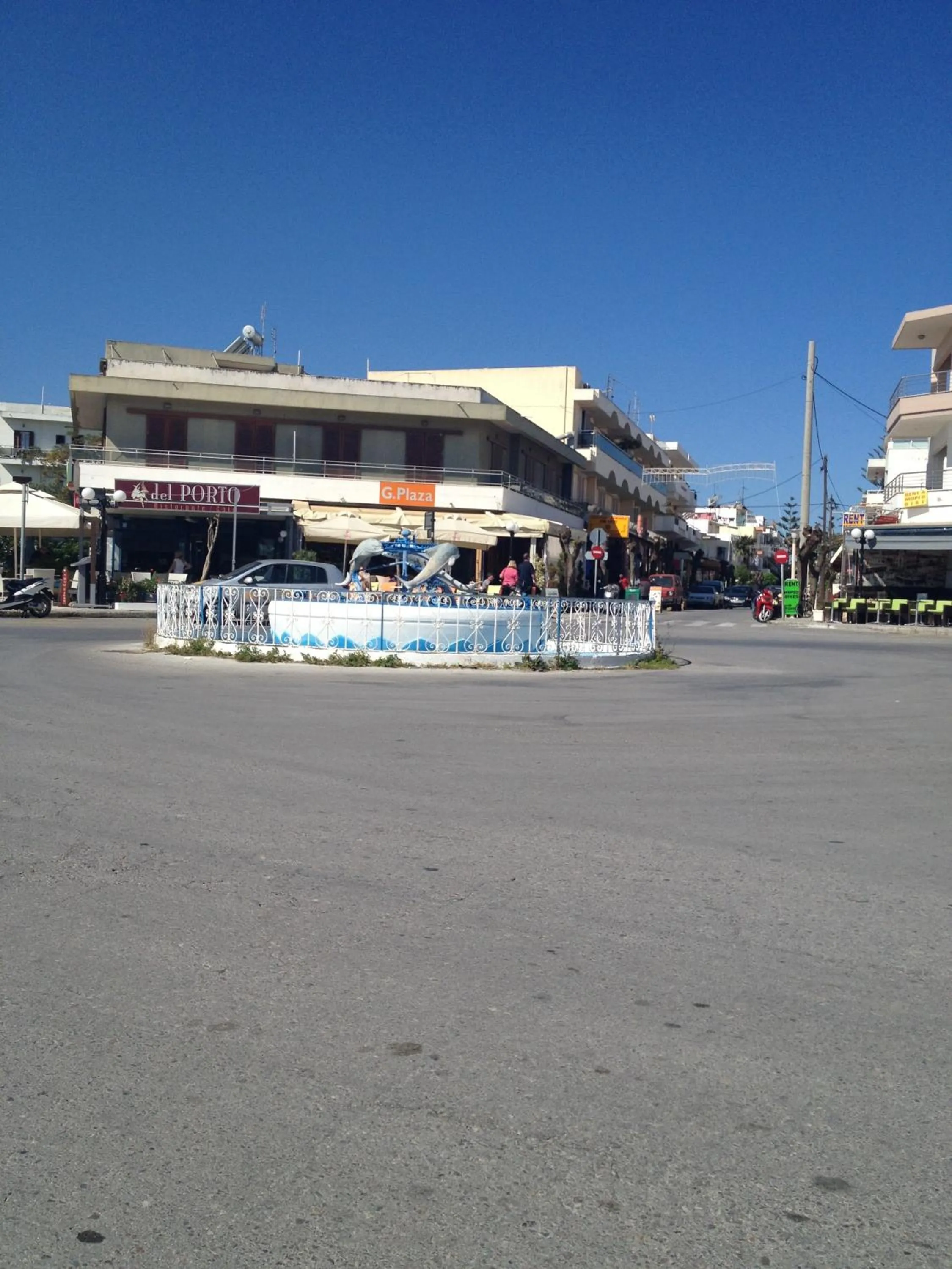 Neighbourhood in Olympia Hotel