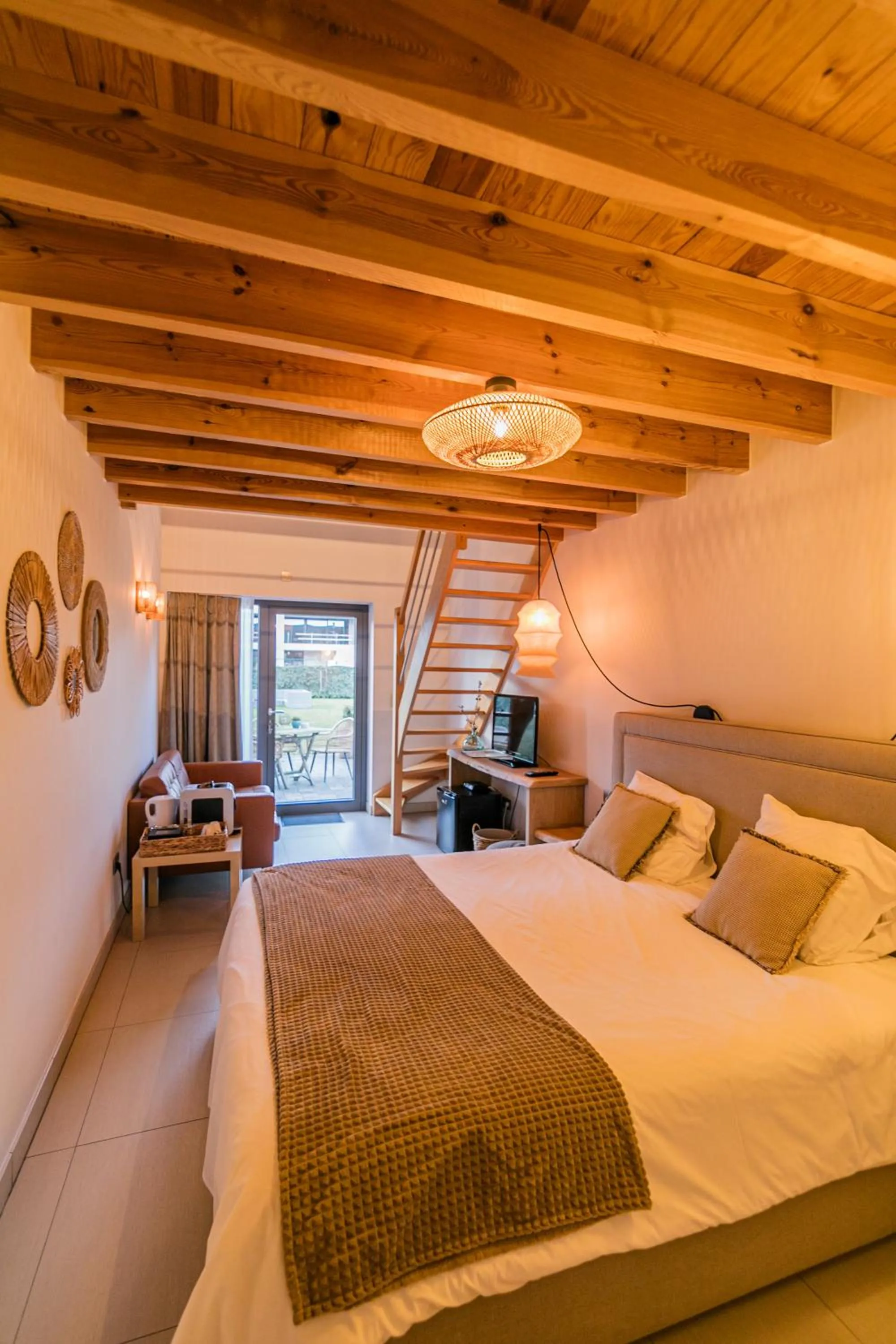 Seating area, Bed in B&B Villa Curtricias