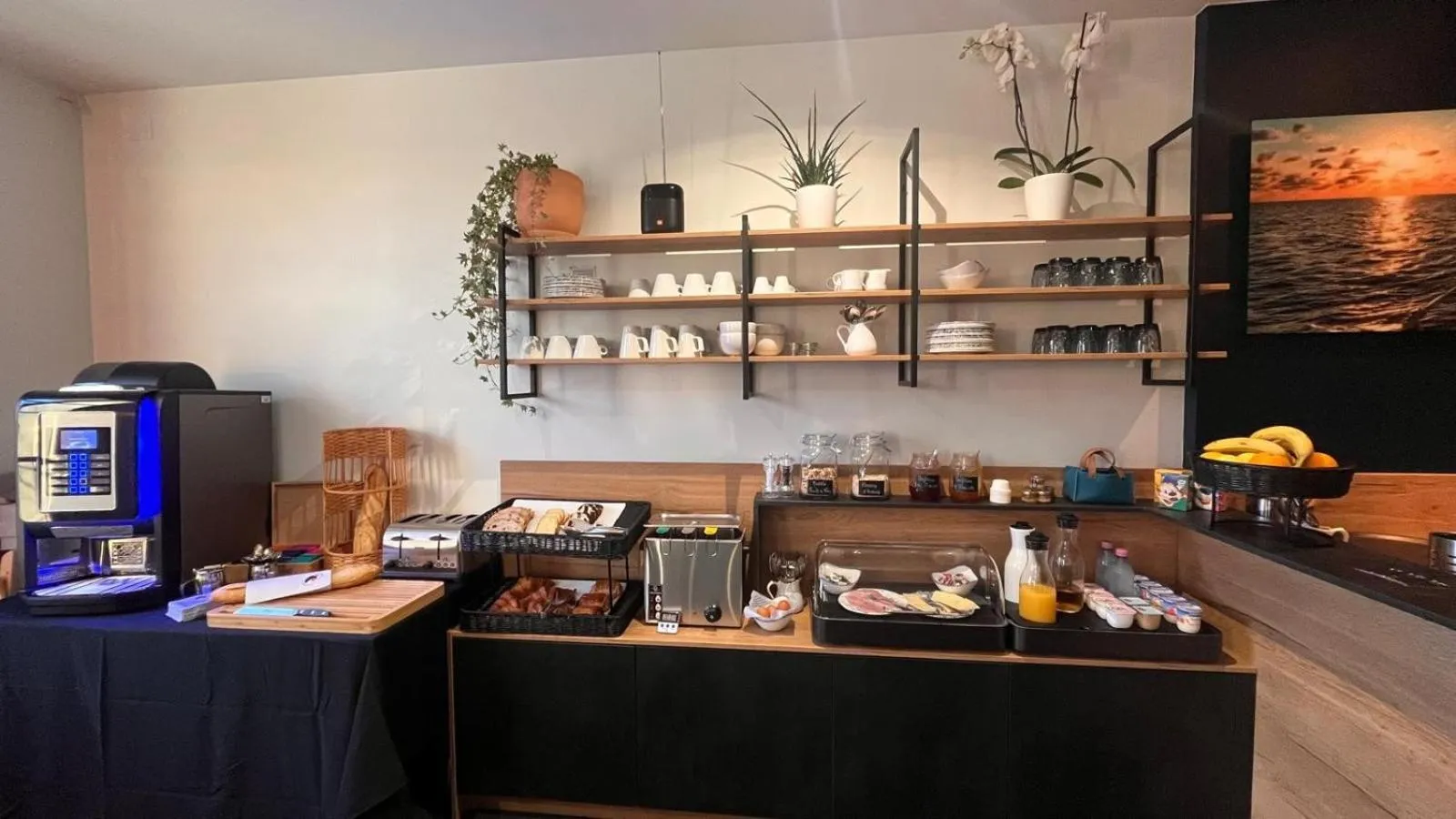 Food and drinks in Hôtel Le Français