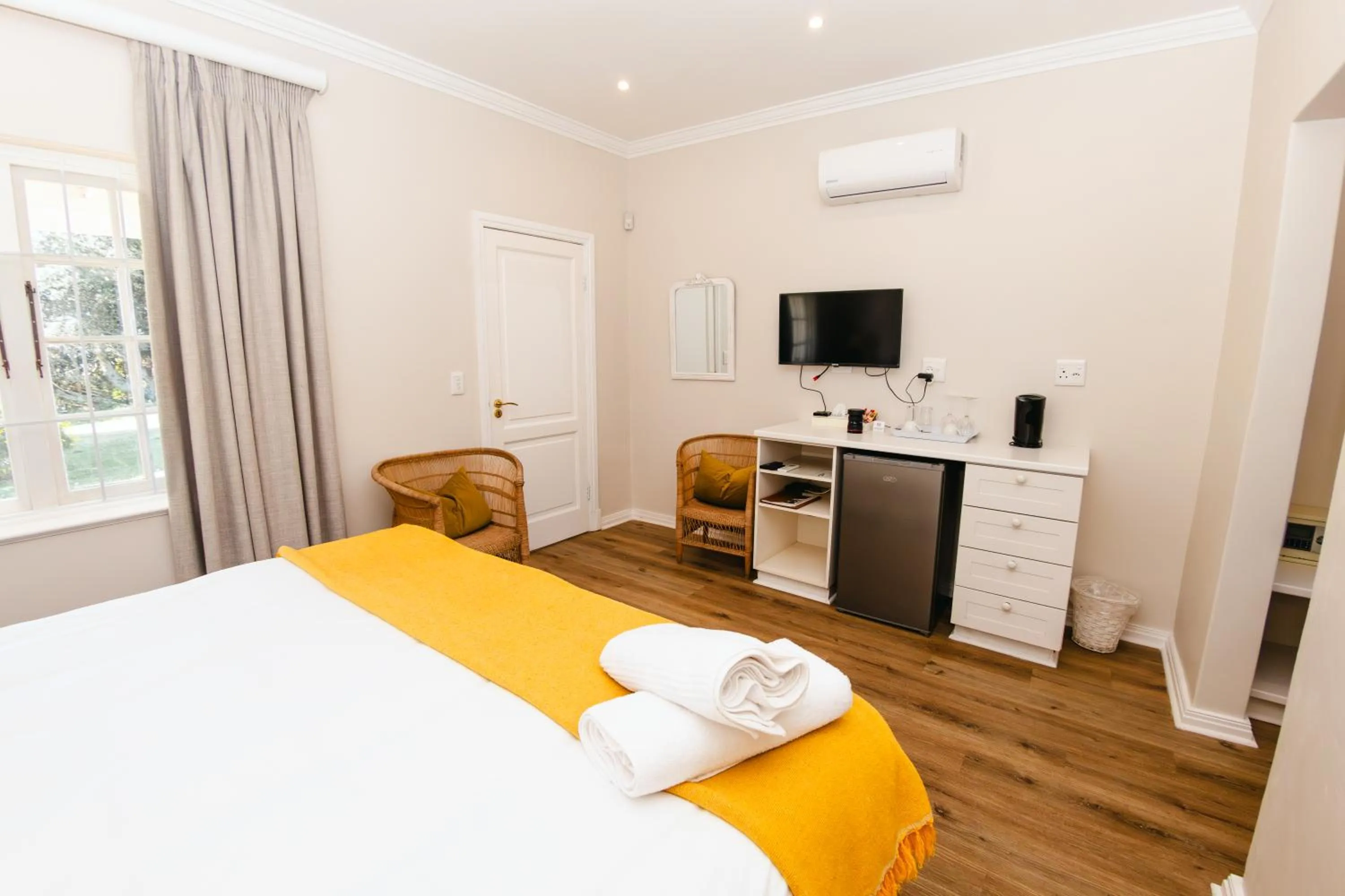 Bedroom, Bed in Botha House