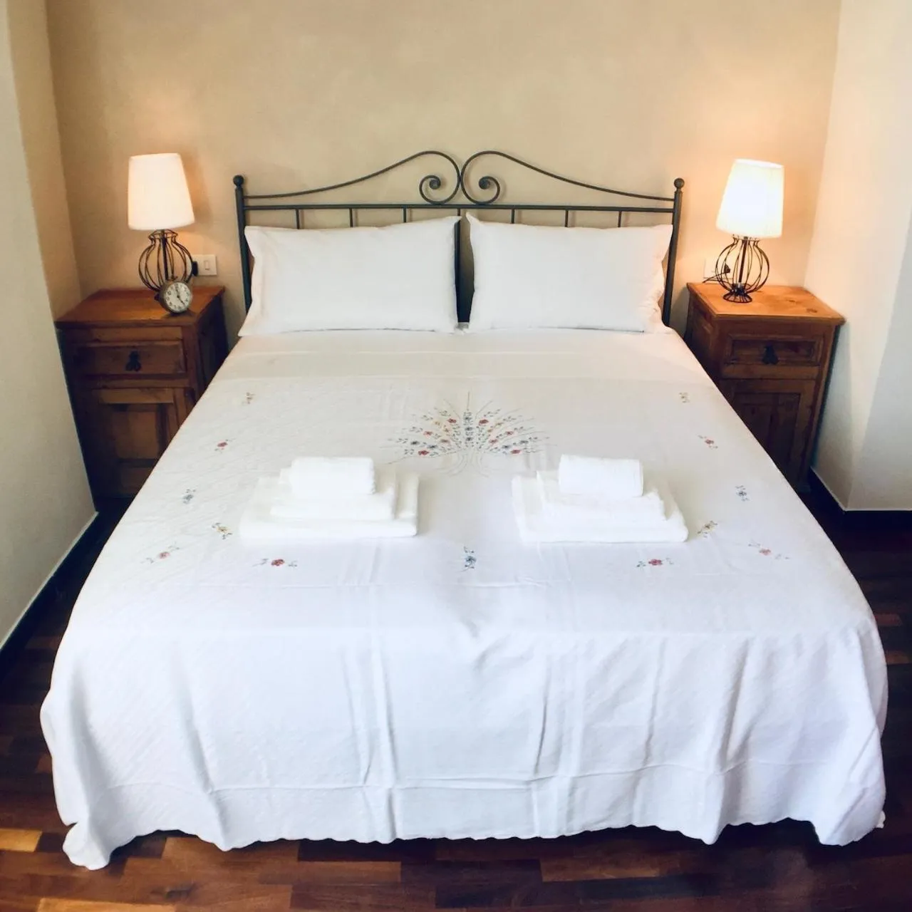 Photo of the whole room in Locanda del Sale Affittacamere