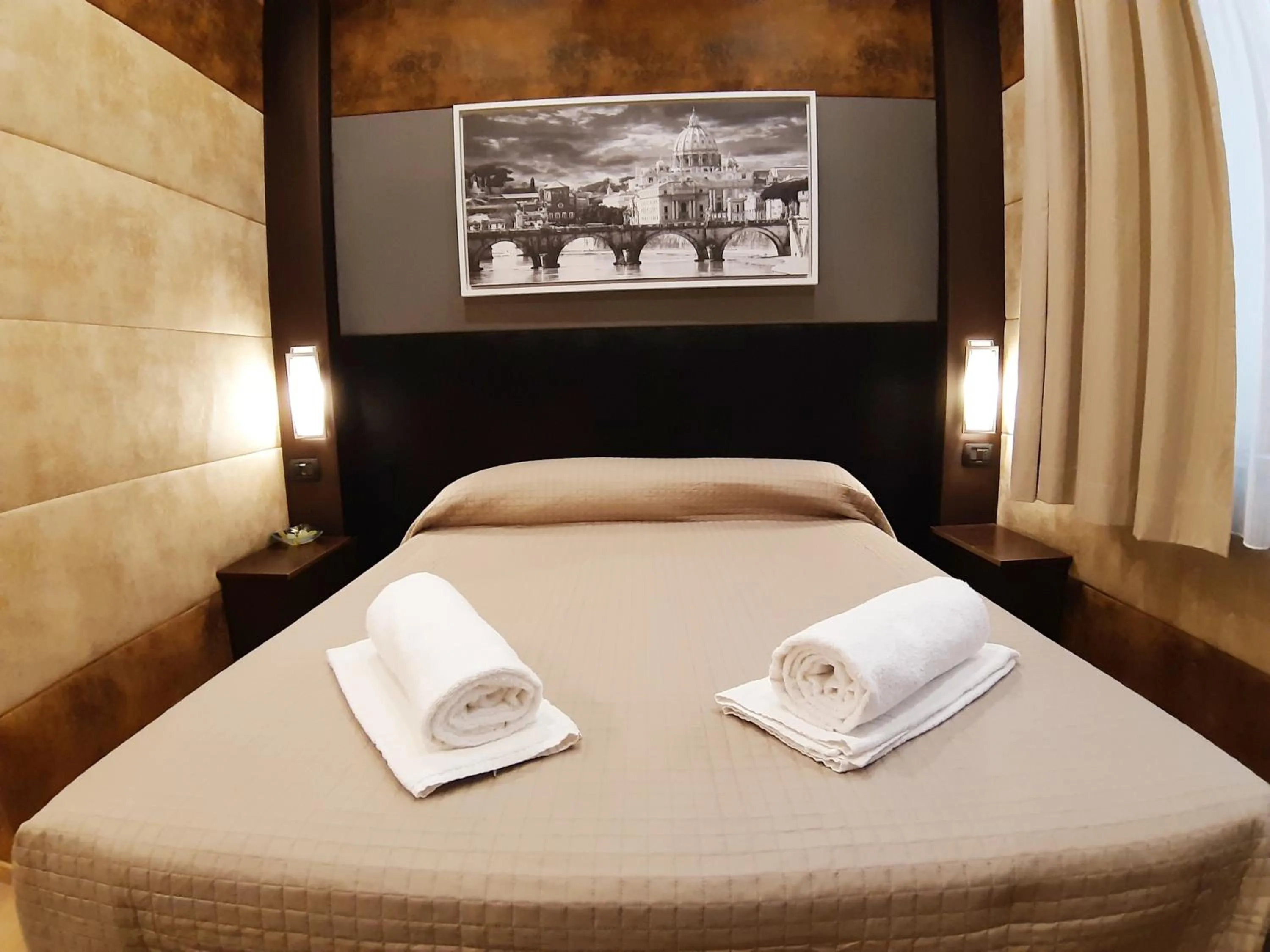 Bed in Gialli Vatican Guesthouse