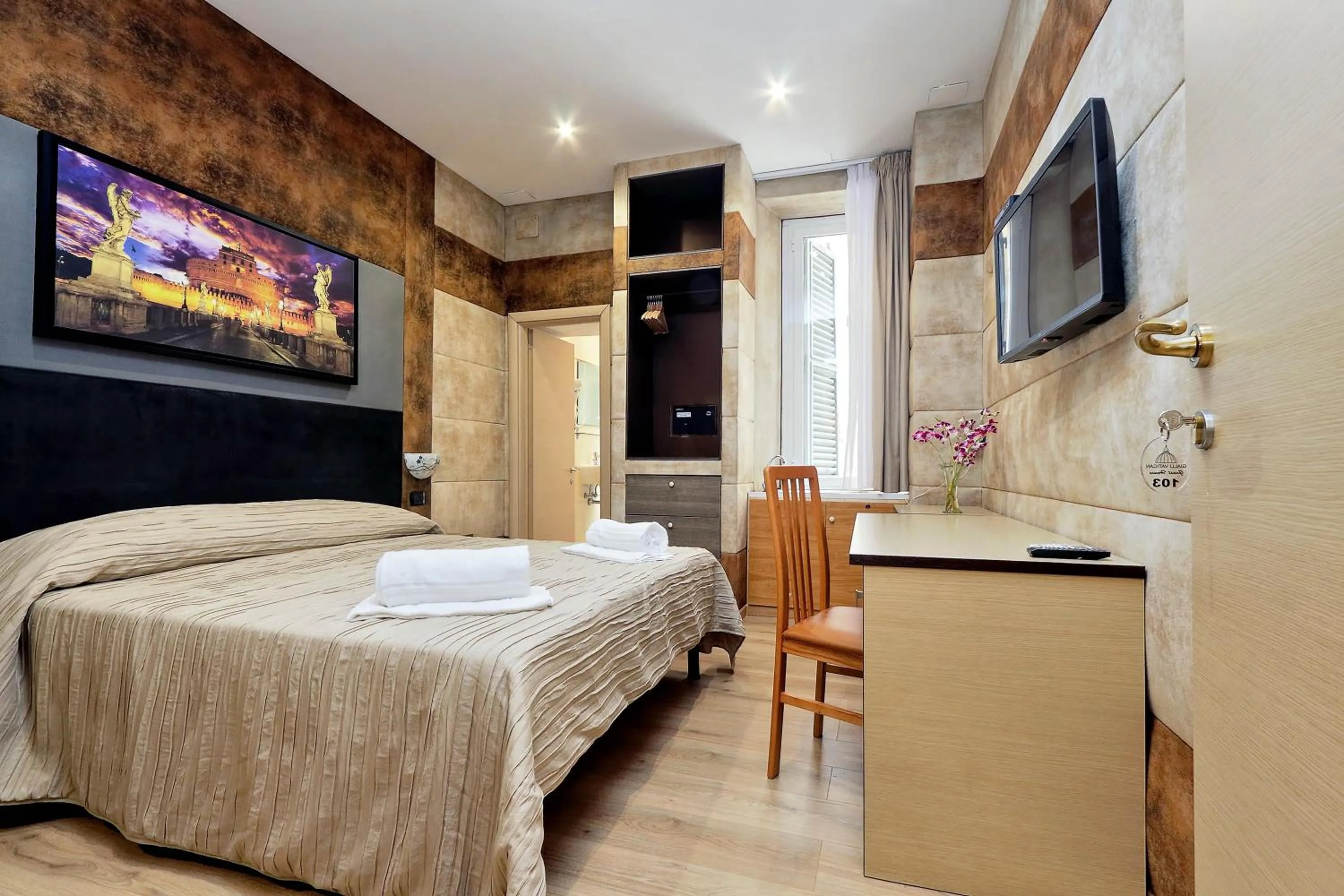 Bed in Gialli Vatican Guesthouse