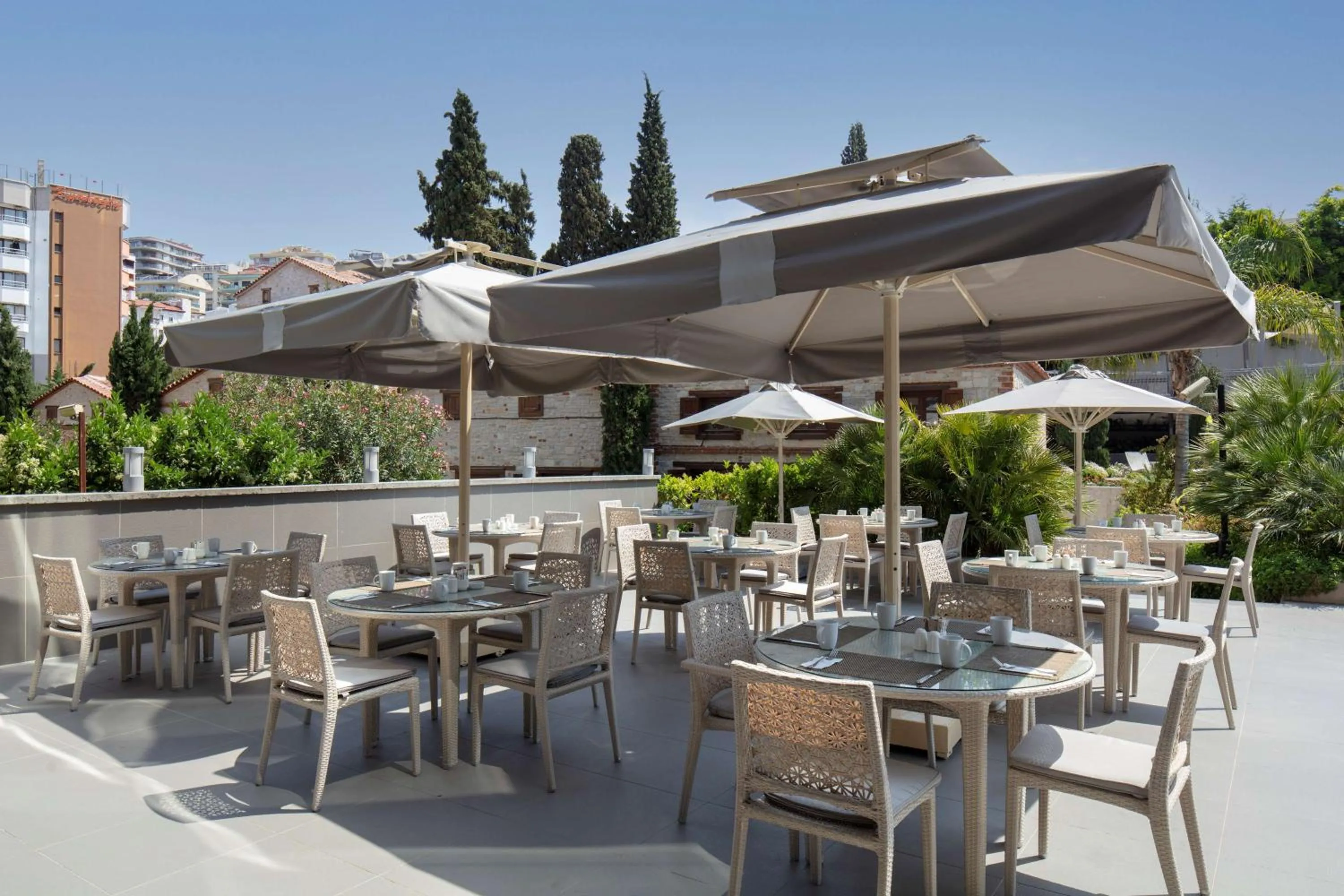 Restaurant/places to eat in DoubleTree by Hilton Kusadasi