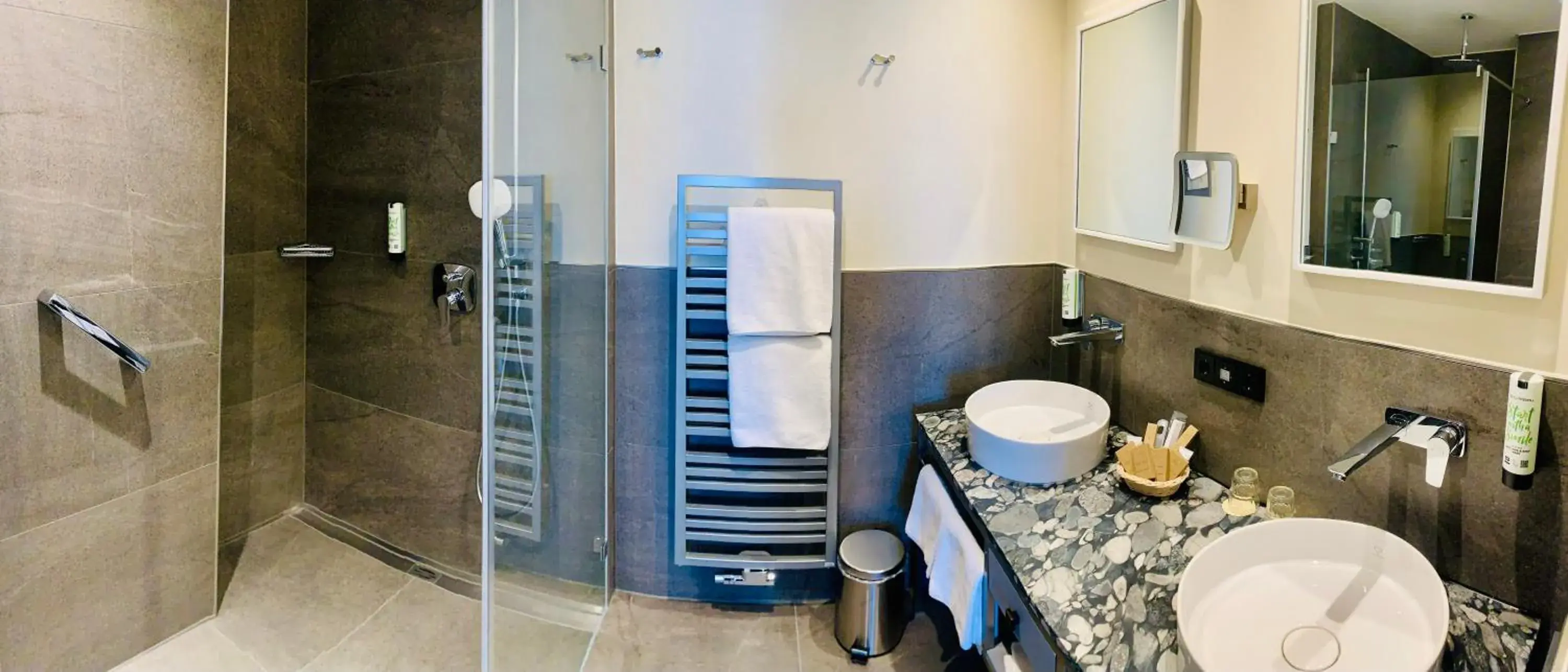 Studio with Balcony in Parkhotel Studio with Balcony in Parkhotel