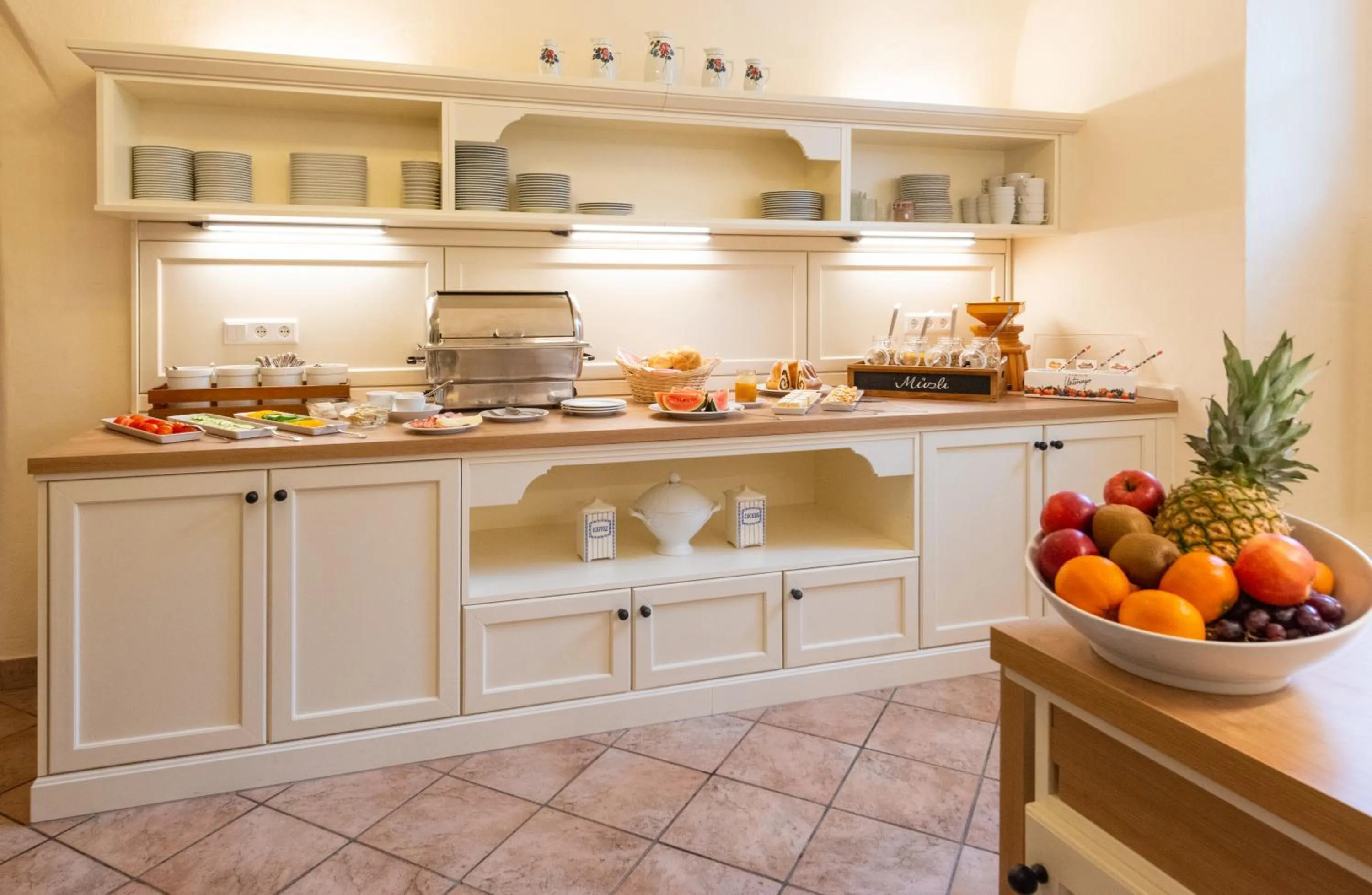 Breakfast in Landhotel Pacher