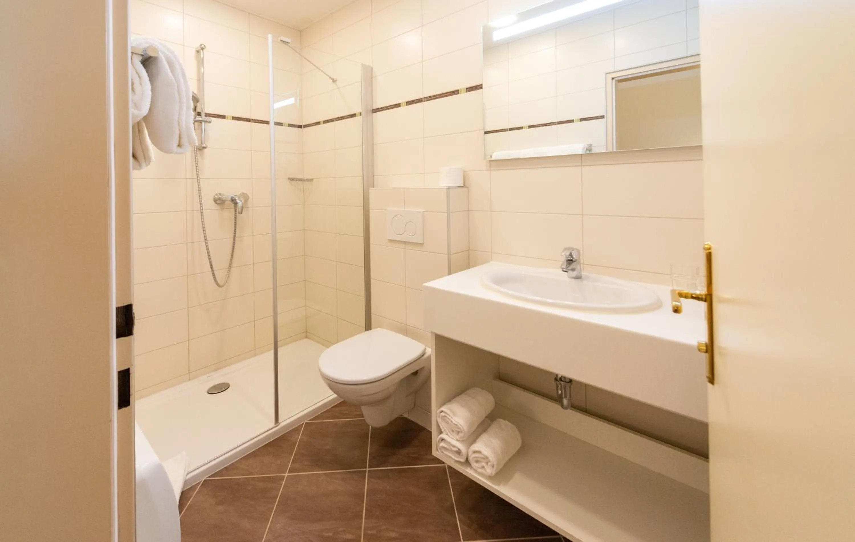 Shower in Landhotel Pacher