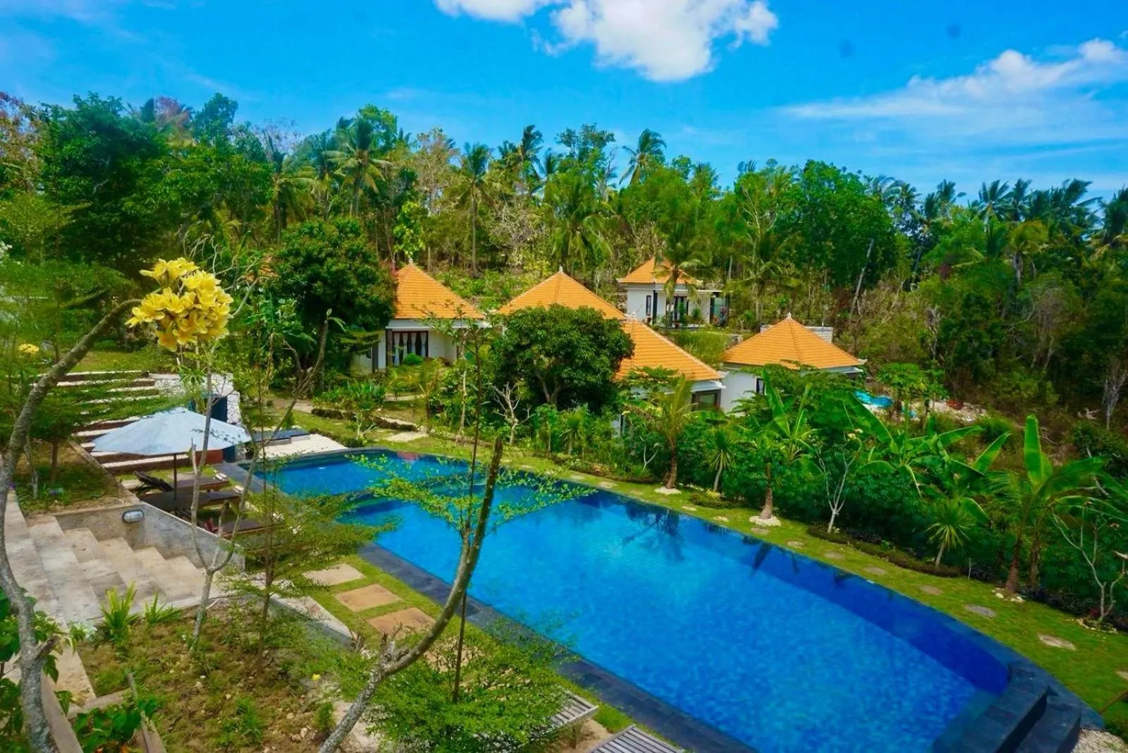 Day in Arya Resort Nusa Penida