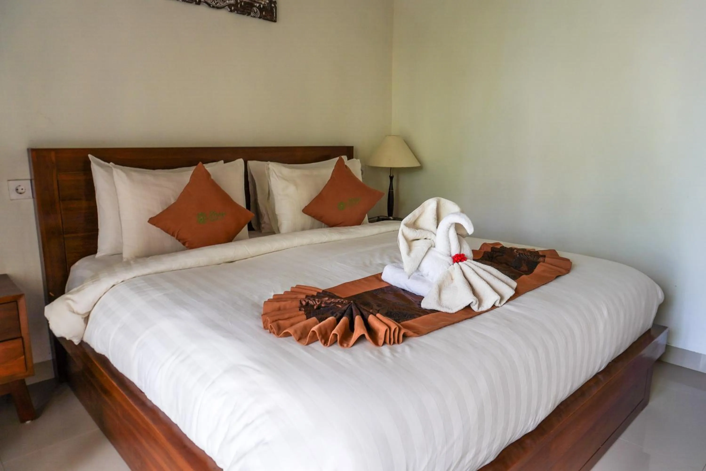 Bed in Arya Resort Nusa Penida