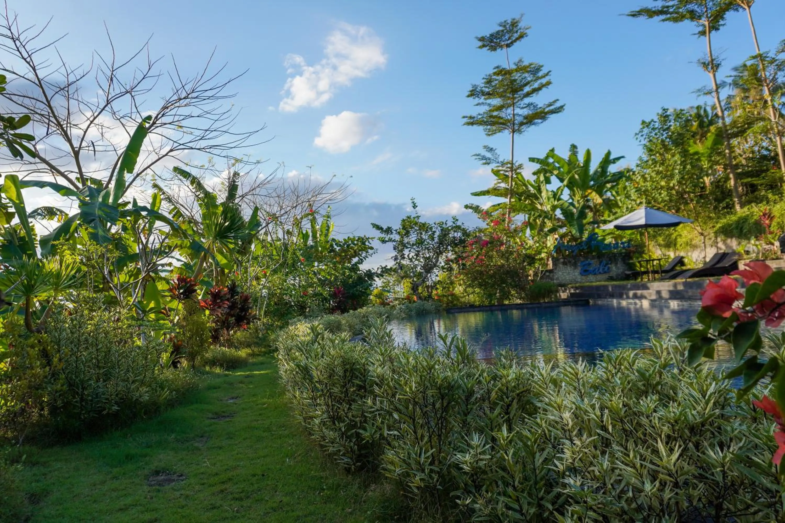 Garden in Arya Resort Nusa Penida