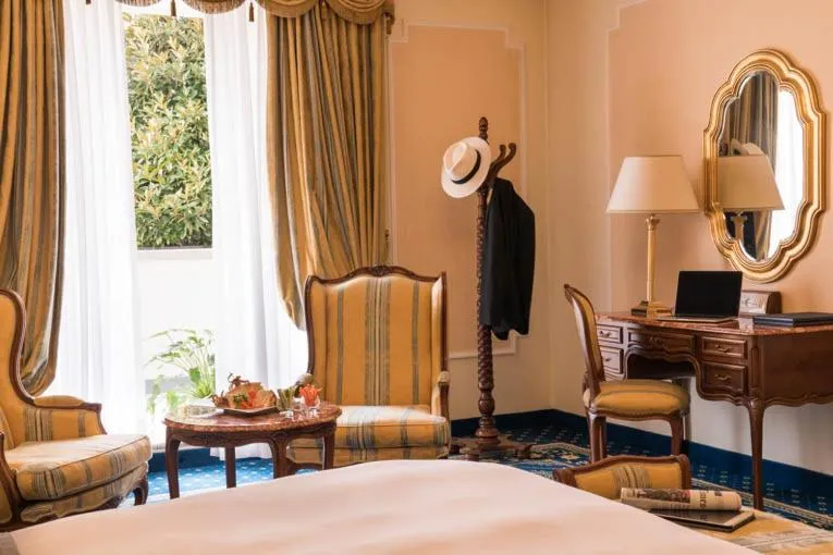 Bed in Abano Grand Hotel