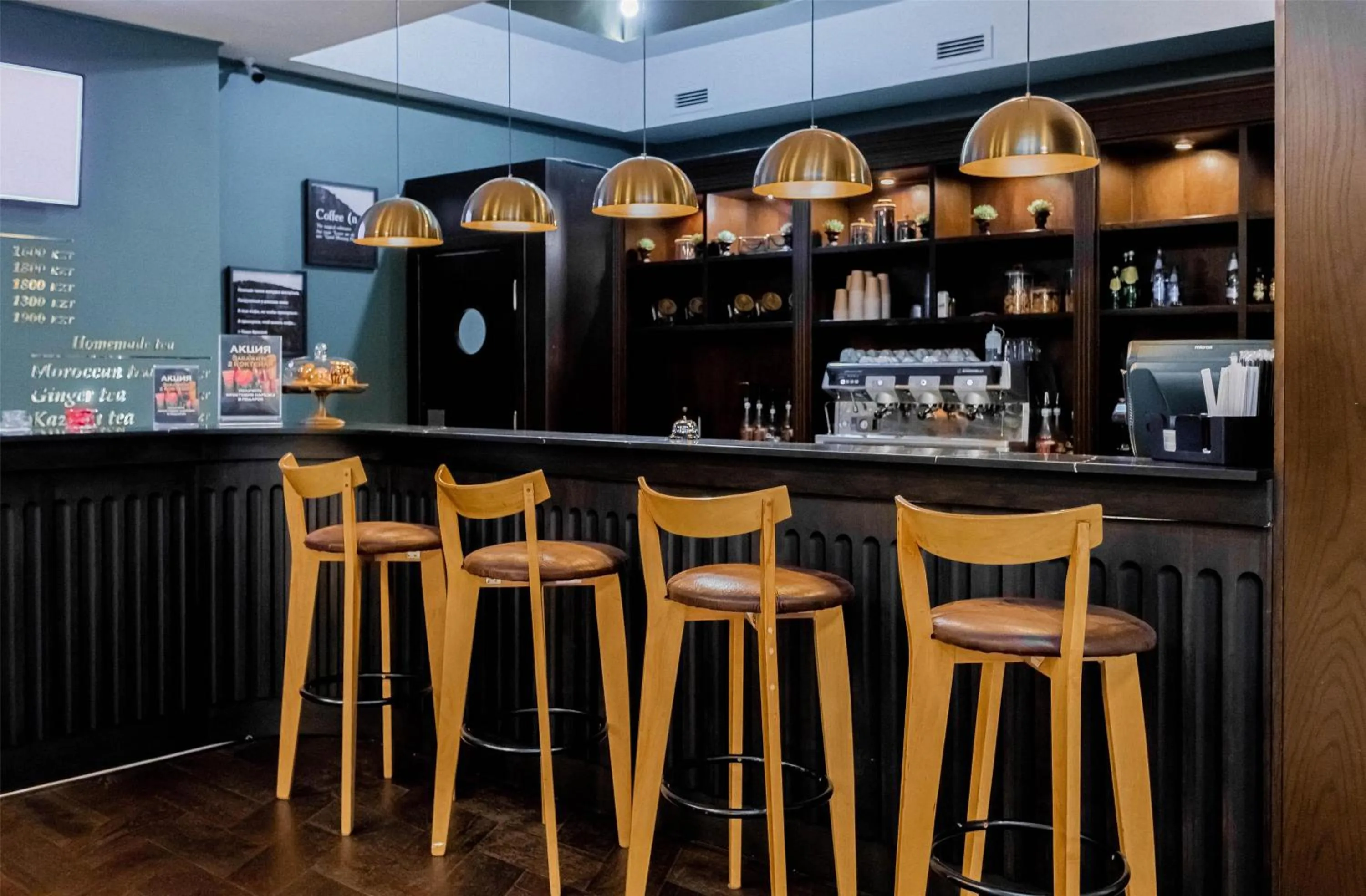 Lounge or bar in Best Western Plus Atakent Park Hotel