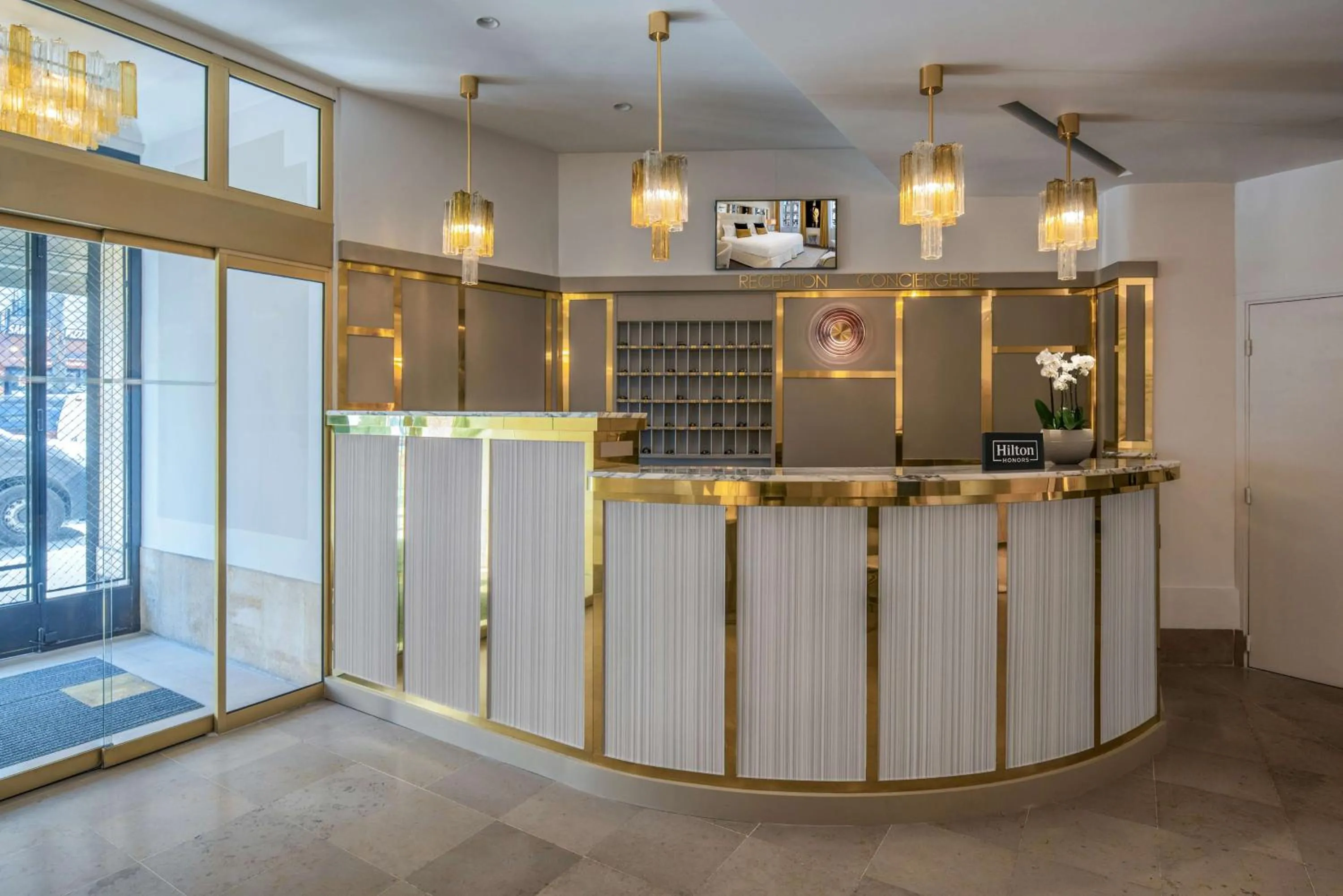 Lobby or reception in Hotel Camille Paris Tapestry Collection by Hilton