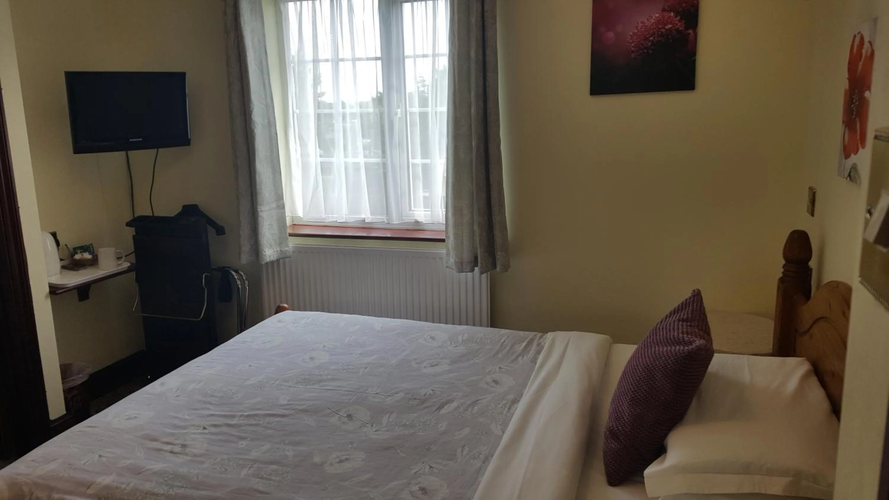 Day, Bed in Balkan Lodge Oxford