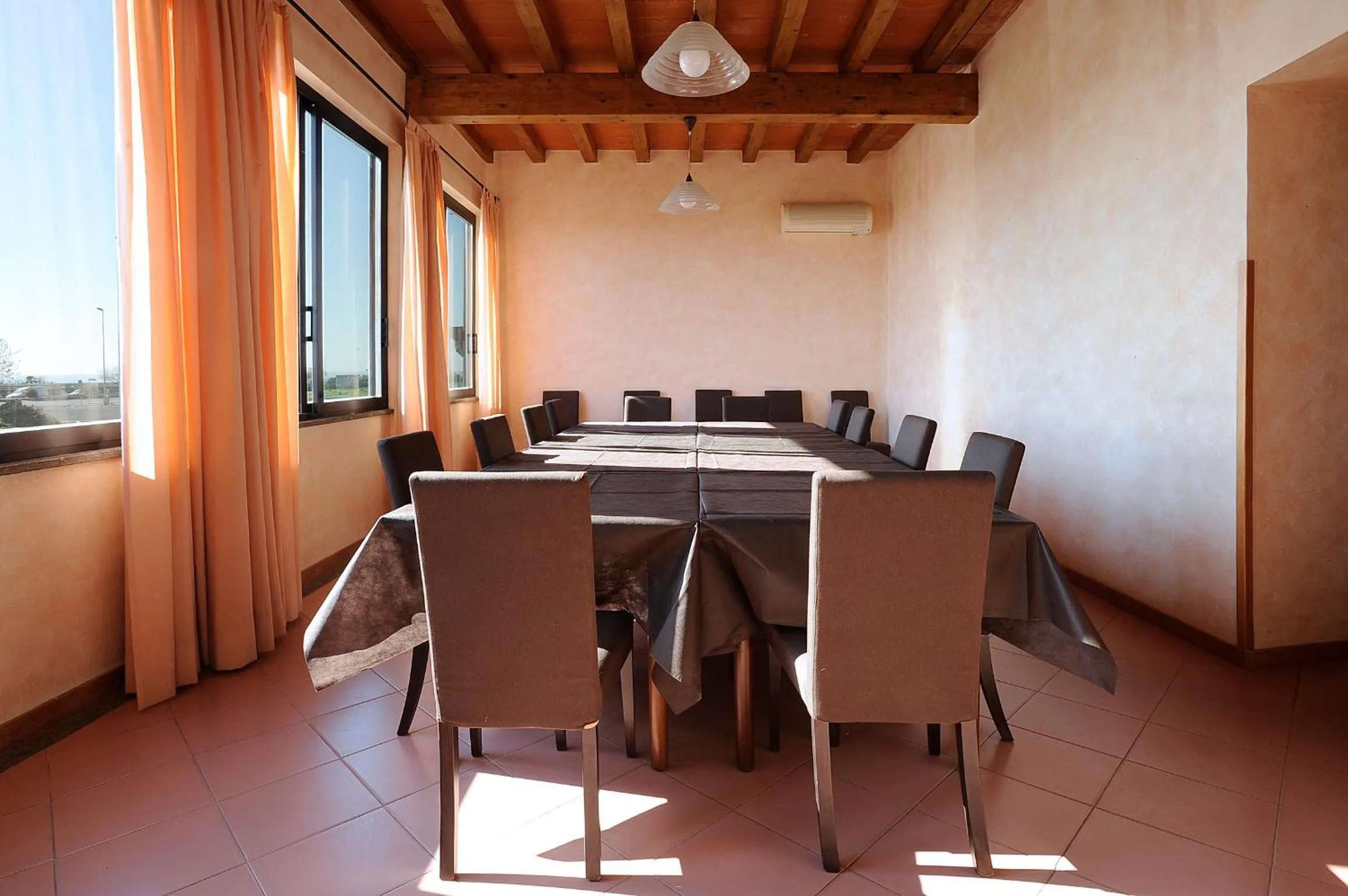 Business facilities in Hotel Bellavista