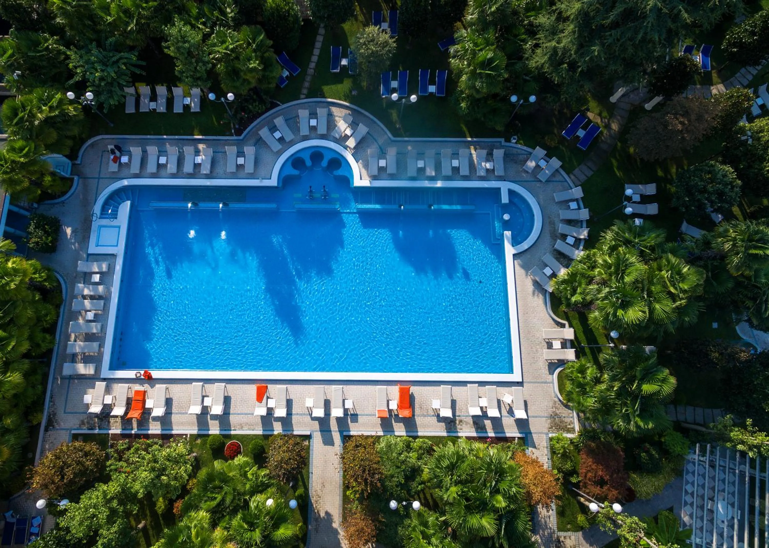 Swimming pool in Grand Hotel Trieste & Victoria