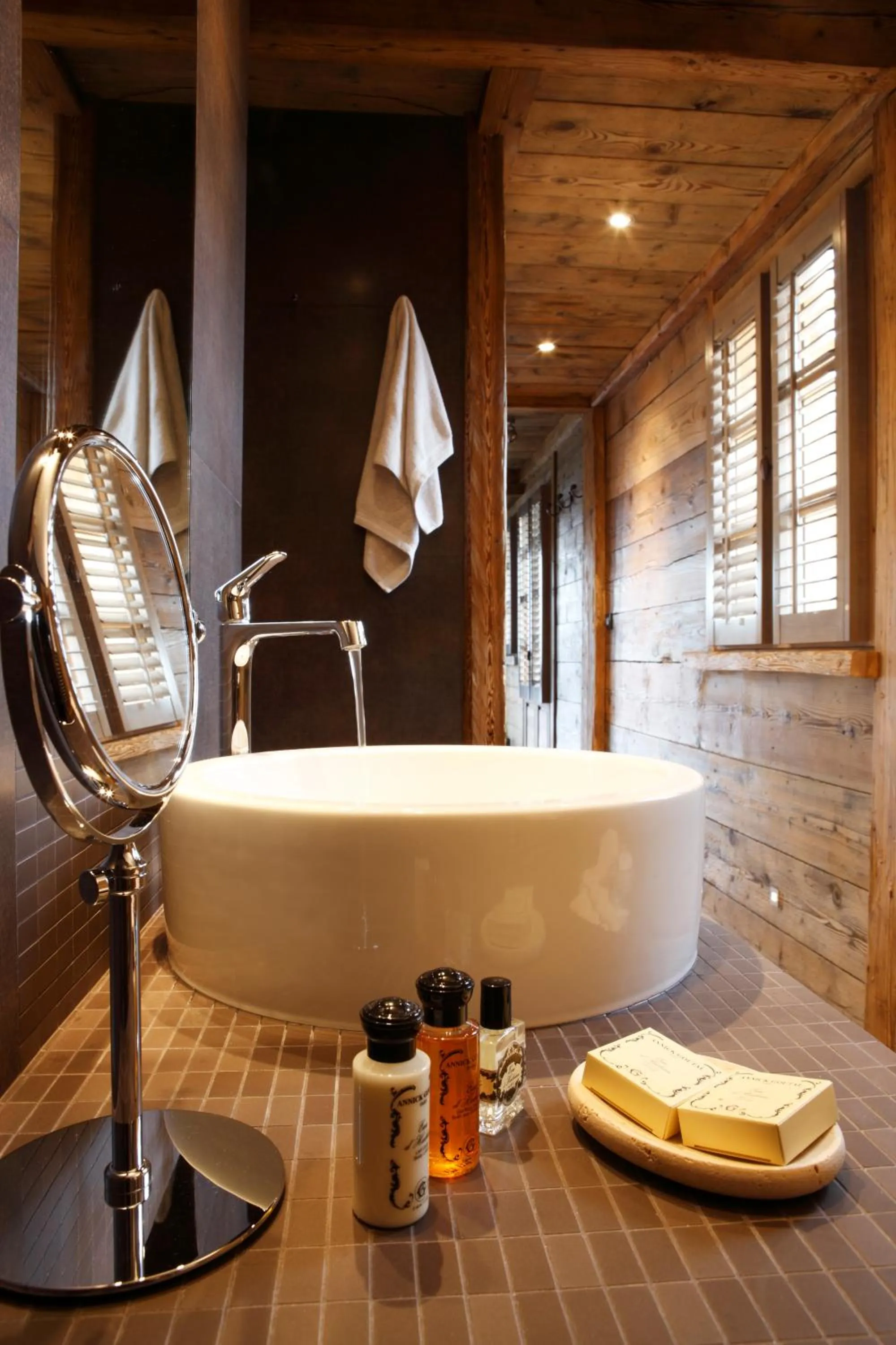 Bathroom in Hôtel Les Servages d'Armelle