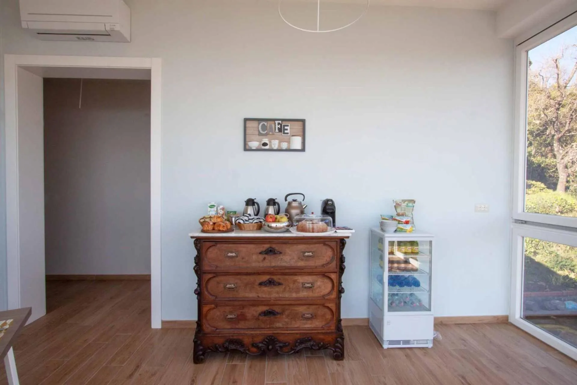 Breakfast in La Camelia Bianca B&B